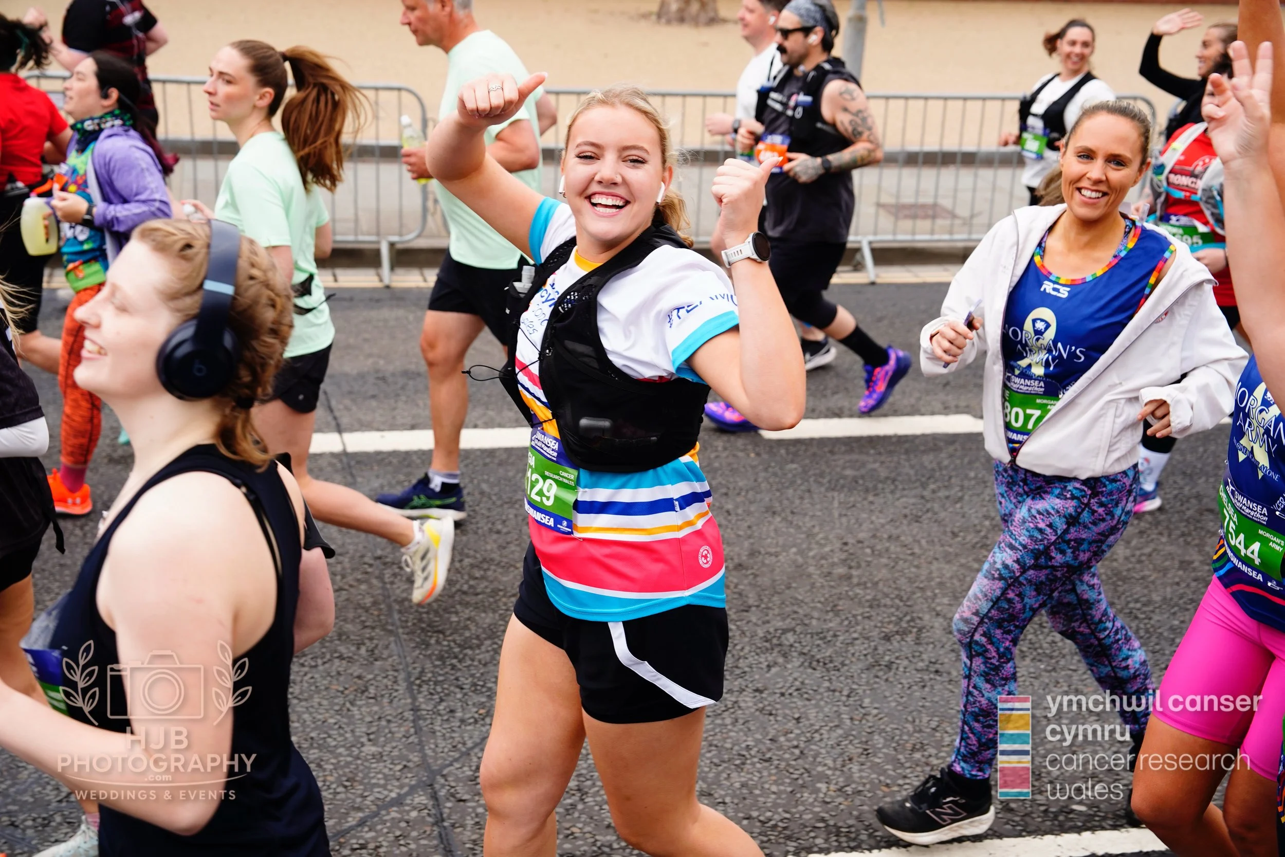 HJBphotography.com_CRWSwanseaHalf_2. The Start_09.jpg