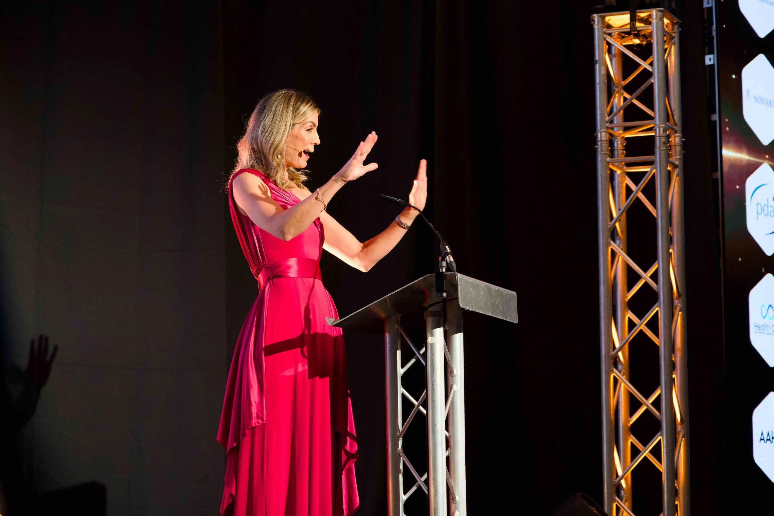 KyronMedia_TheValeHotel_PharmacyAwards2026_PresentingAwardsWEB_009.jpg