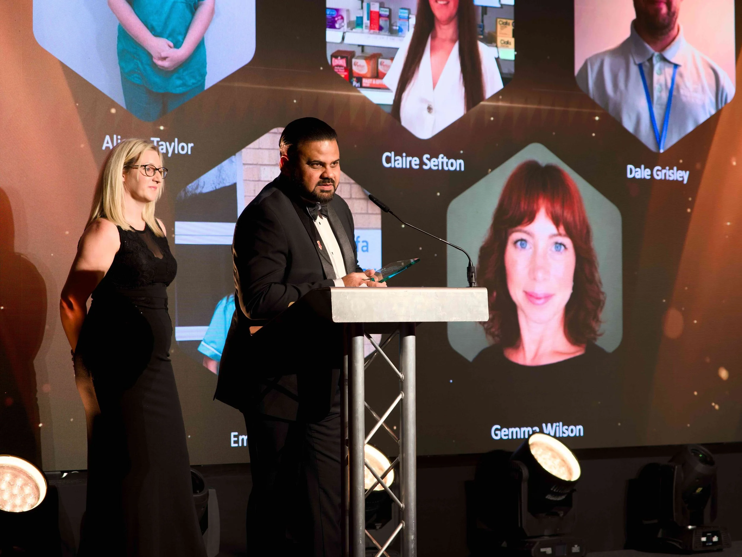 KyronMedia_TheValeHotel_PharmacyAwards2026_PresentingAwardsWEB_034.jpg
