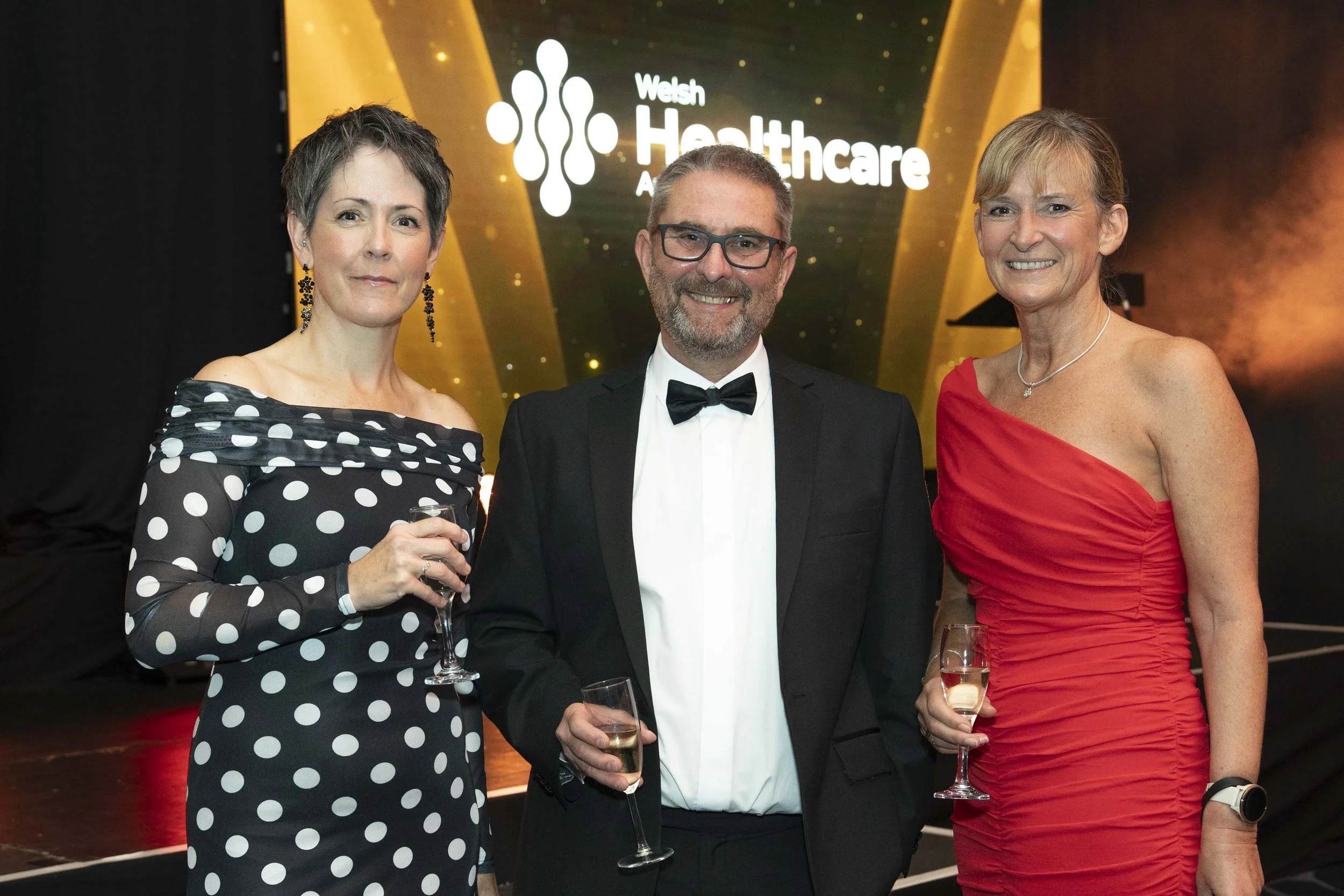 WelshHealthcareAwards2025_Drinks Reception_028_HJBphotography.com.jpg