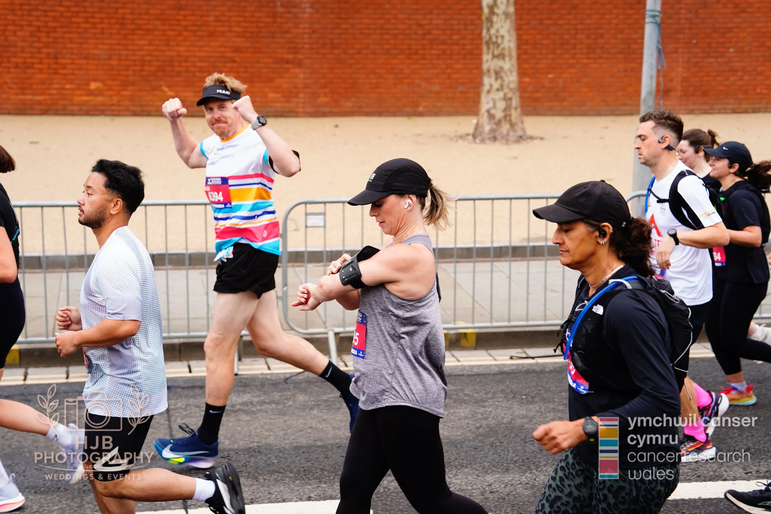 HJBphotography.com_CRWSwanseaHalf_2. The Start_33.jpg