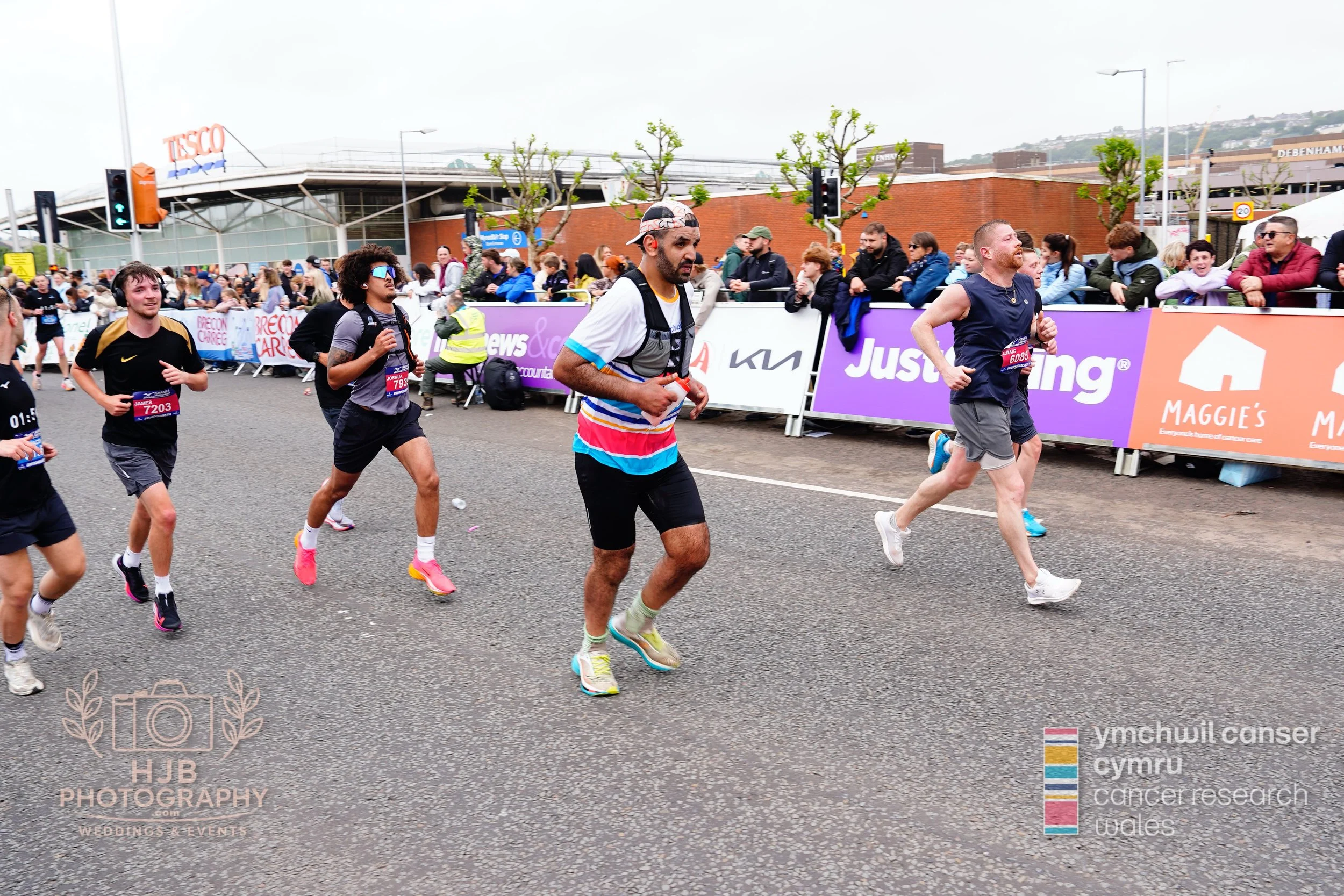 HJBphotography.com_CRWSwanseaHalf_3. The Finish_13.jpg
