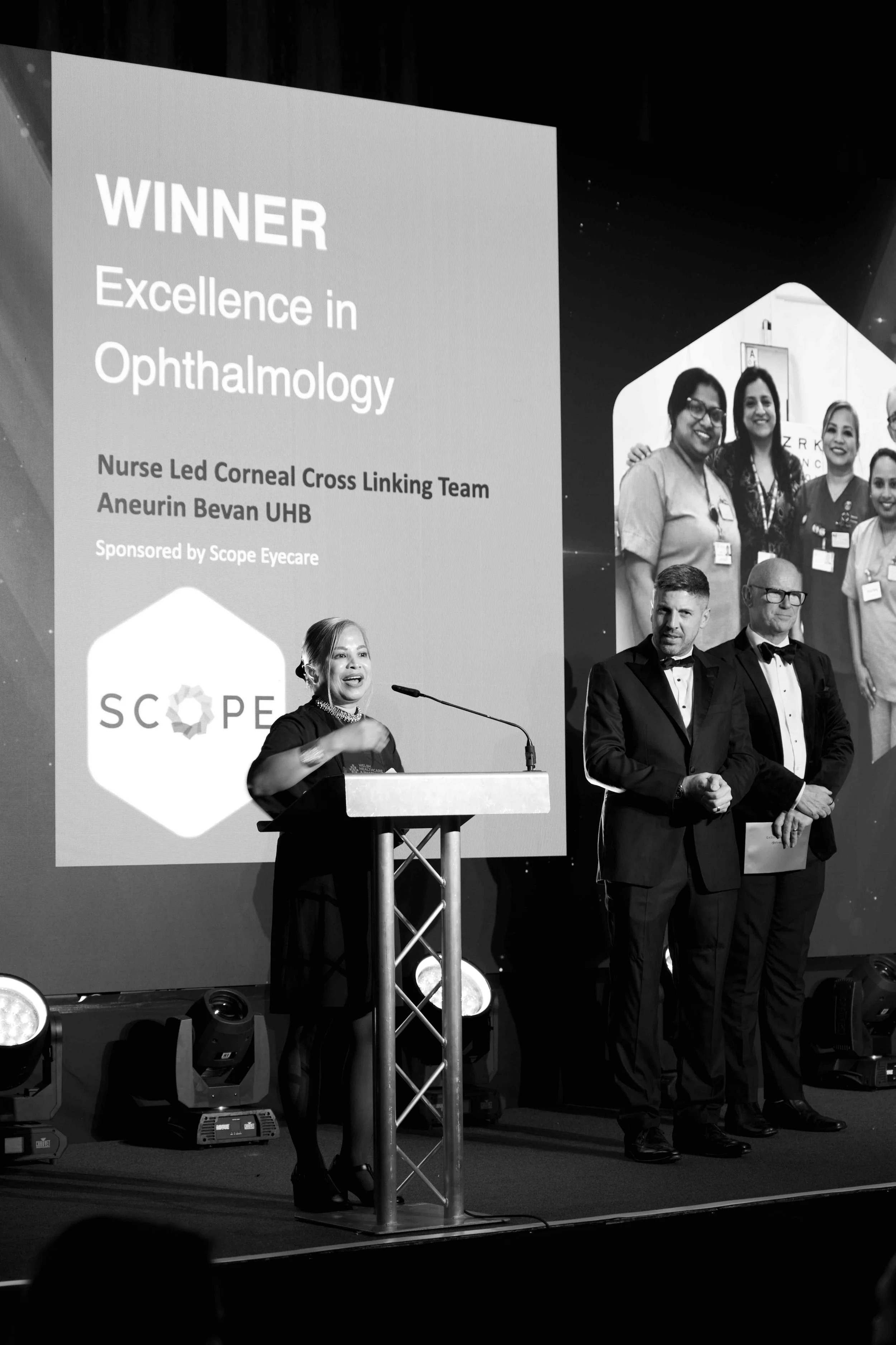 KyronMedia_TheValeHotel_PharmacyAwards2026_PresentingAwardsWEB_044.jpg