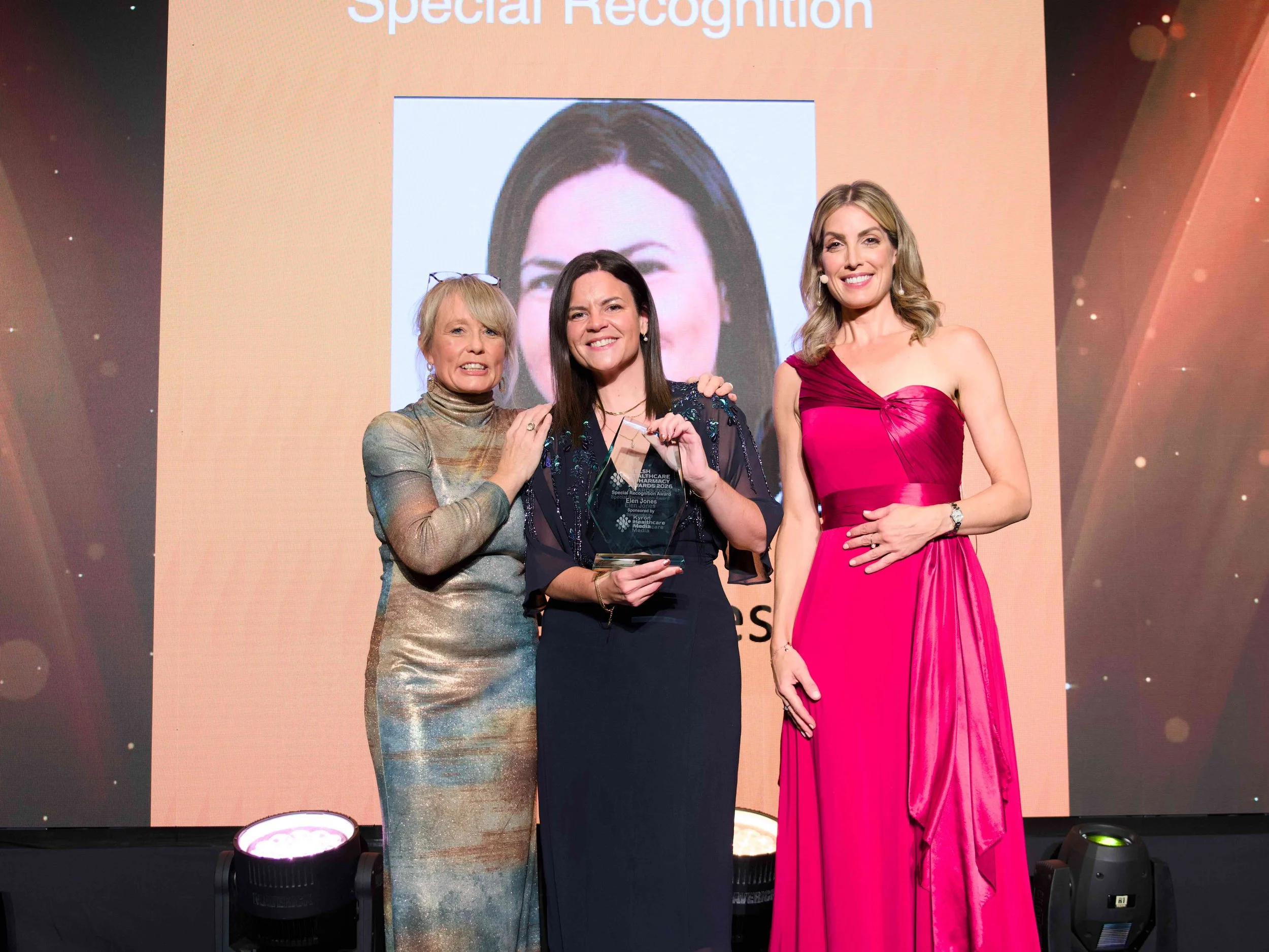 KyronMedia_TheValeHotel_PharmacyAwards2026_PresentingAwardsWEB_123.jpg