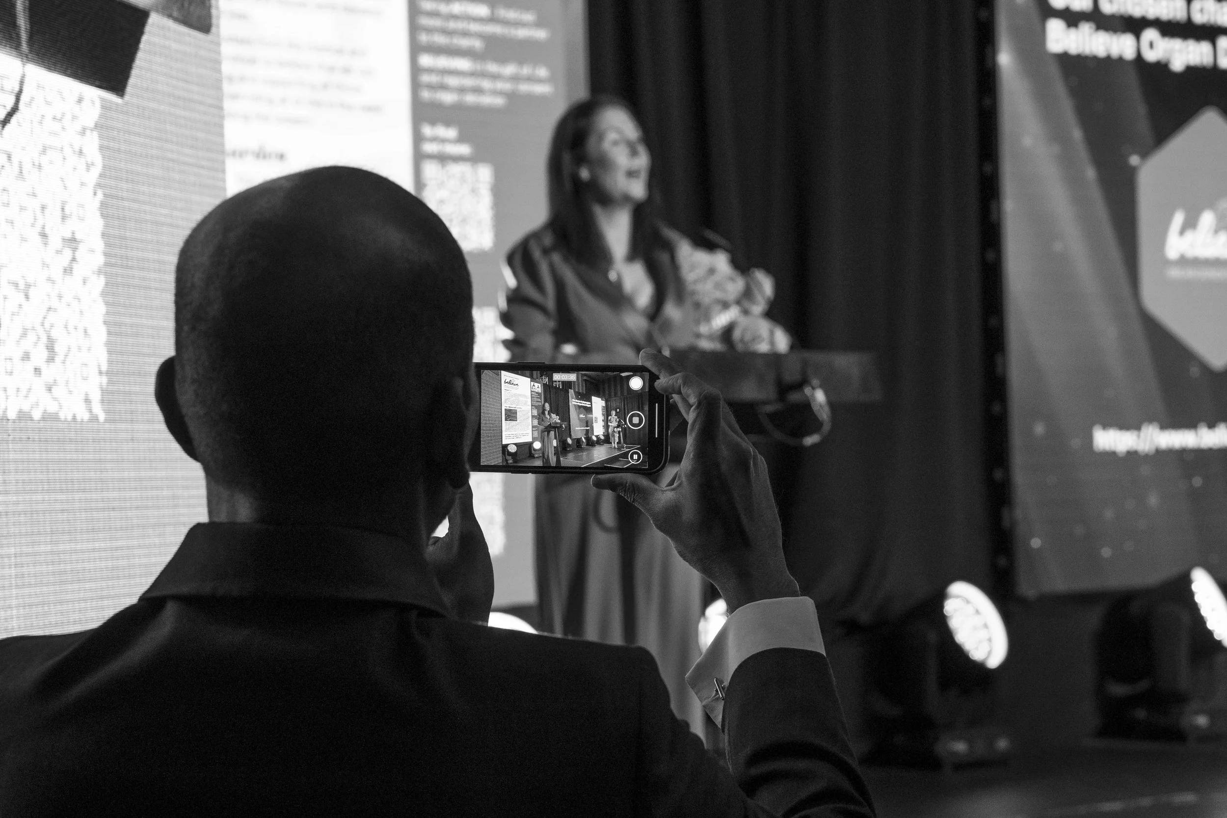 WelshHealthcareAwards2025_Awards Giving_007_HJBphotography.com.jpg