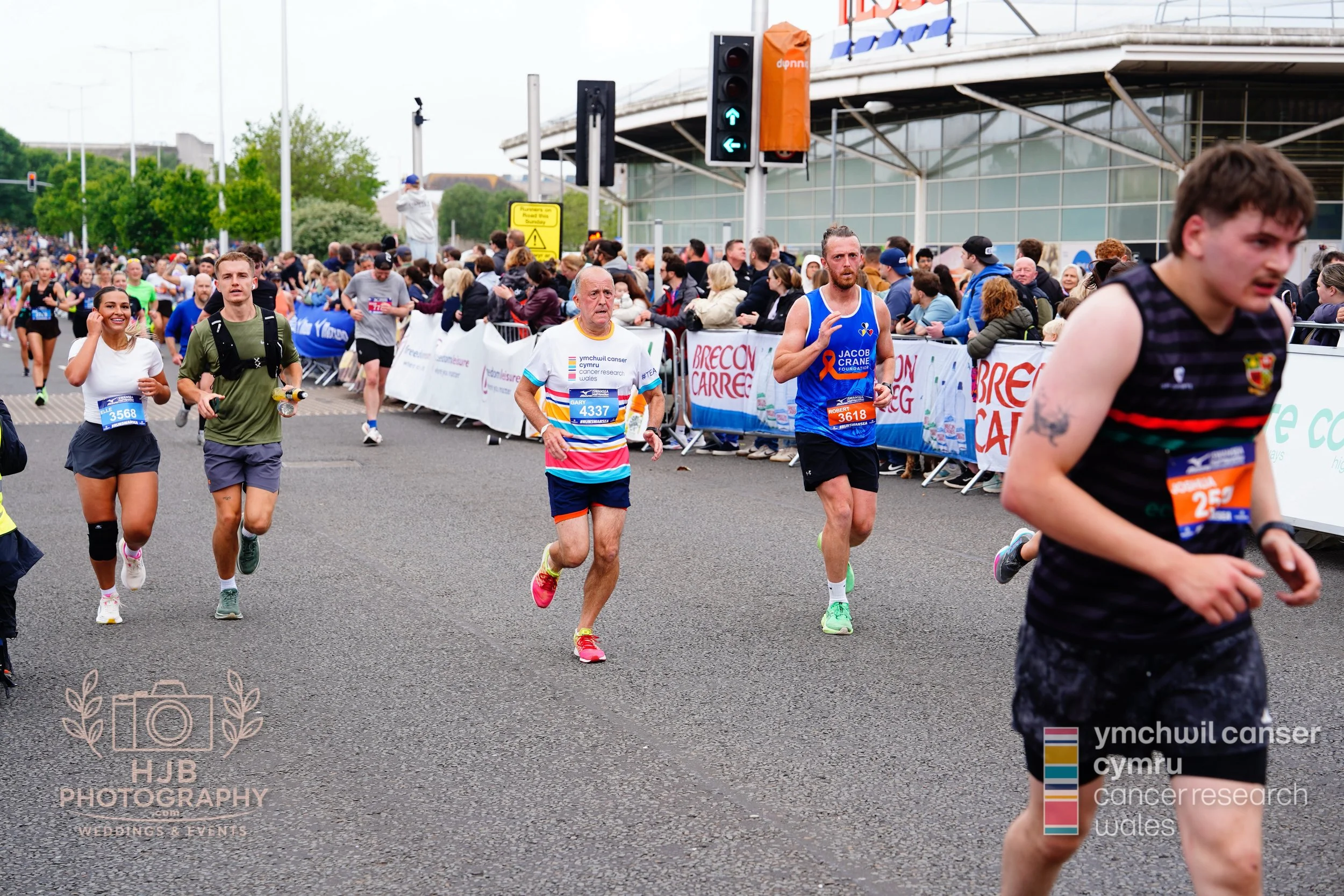 HJBphotography.com_CRWSwanseaHalf_3. The Finish_32.jpg