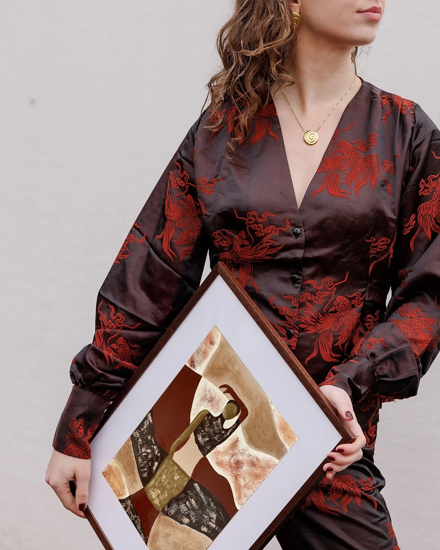 The winner of the Hoxton GIVEAWAY is… @fee.stefels β¨ Enjoy your 24x33 art print! 
Thank you to everyone who visited and shared my exhibition. I’m grateful and can’t wait to do more of these creative projects π«Άπ»