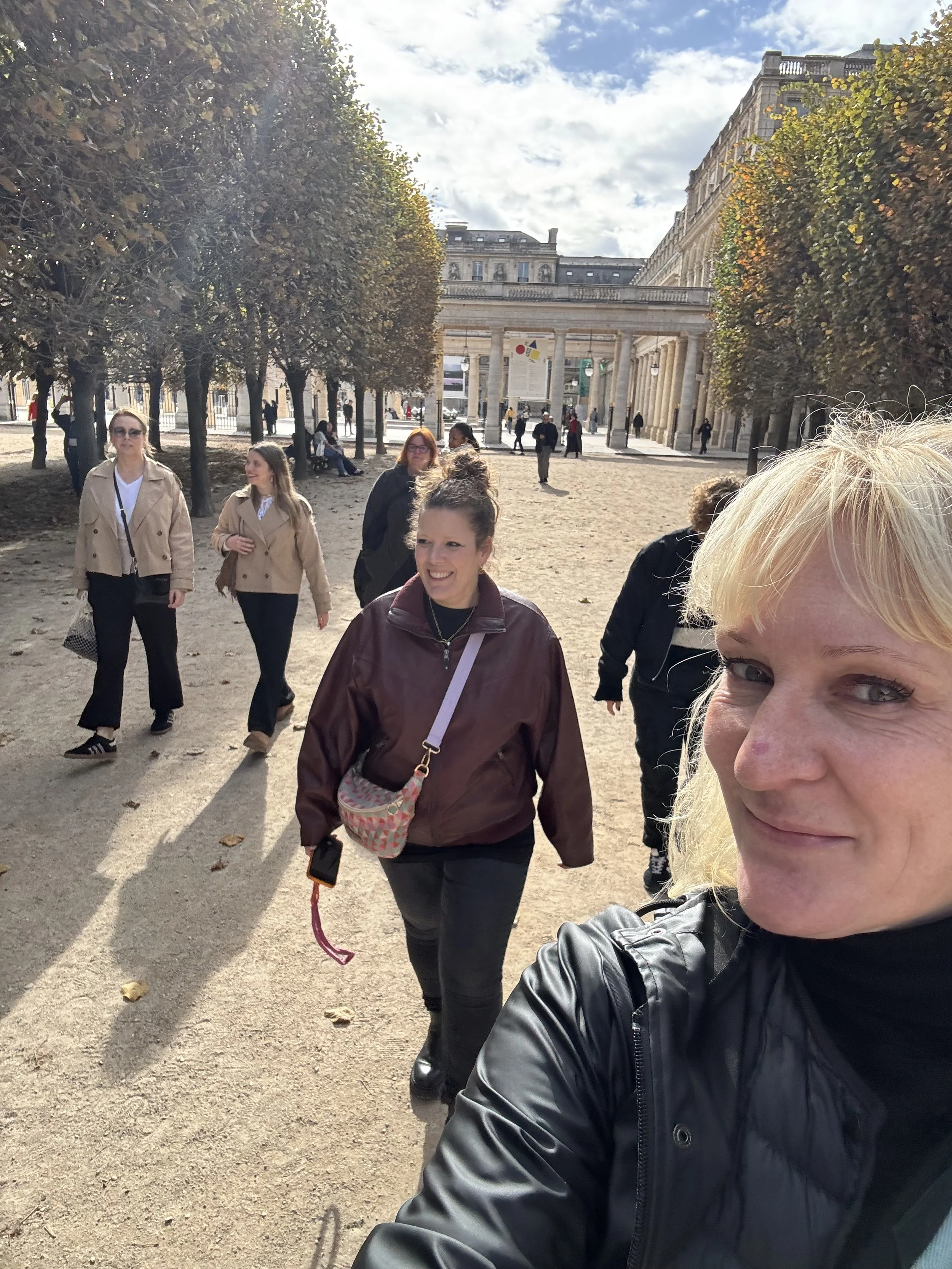 Emily in Paris fliming location private tour