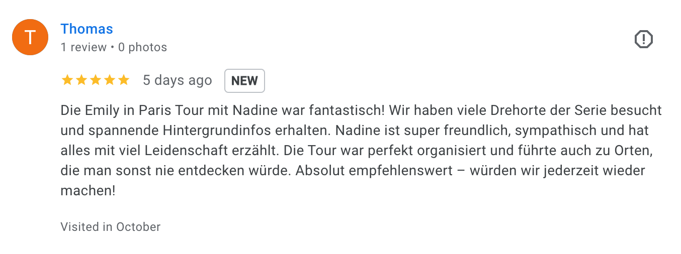 Google review for a Paris tour with Nadine, praising her friendliness and the well-organized tour, visited in October.
