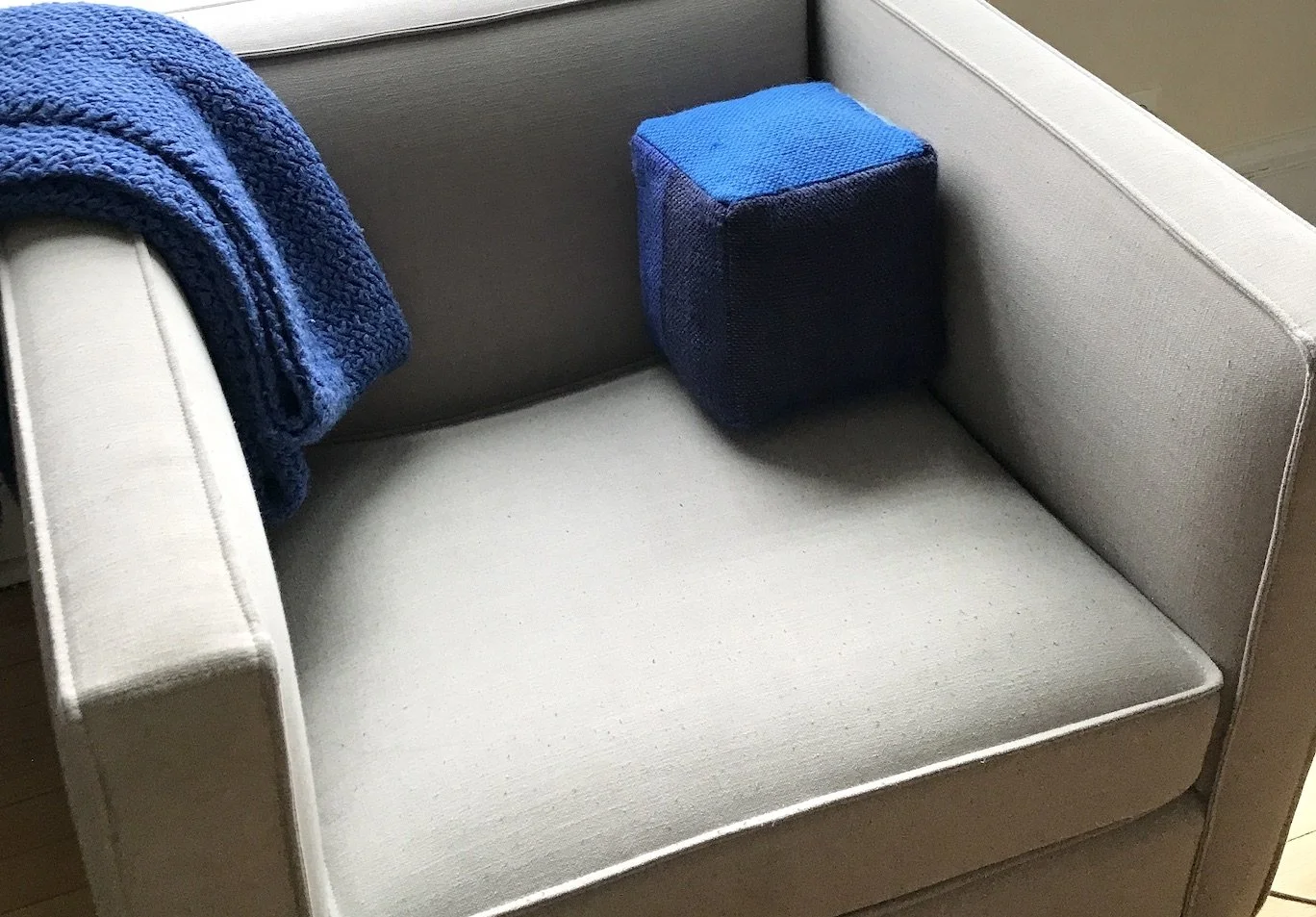 Cube Pillow - Weaving, CNC Cut Loom - 2021