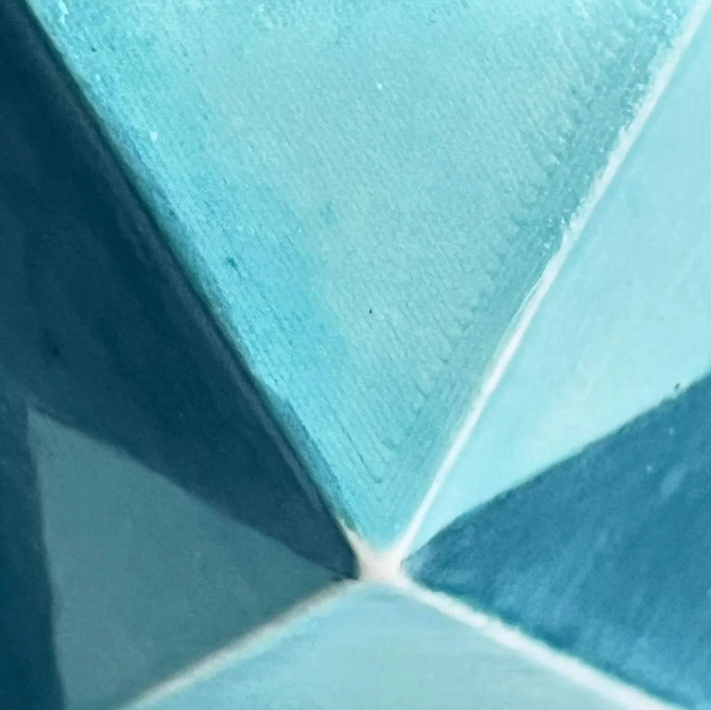 Cubo en 🔀 (Detail) - Stoneware - 2024