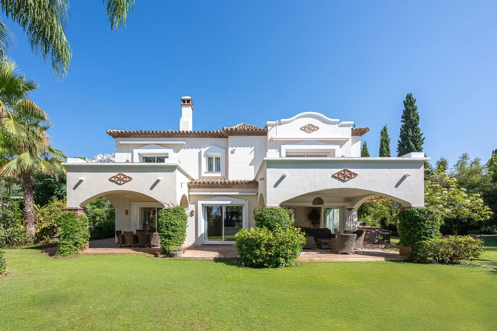 VILLA LA RESERVA 2.895.000€
