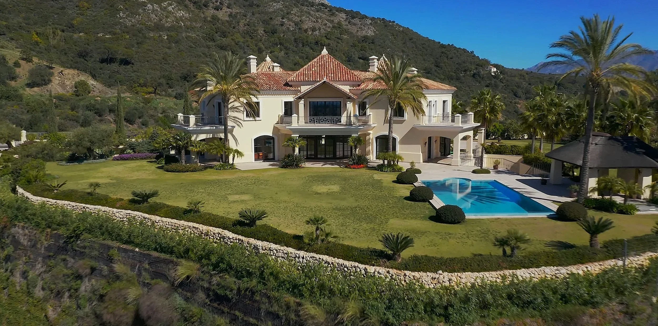 VILLA MARIPOSA 4.900.000€
