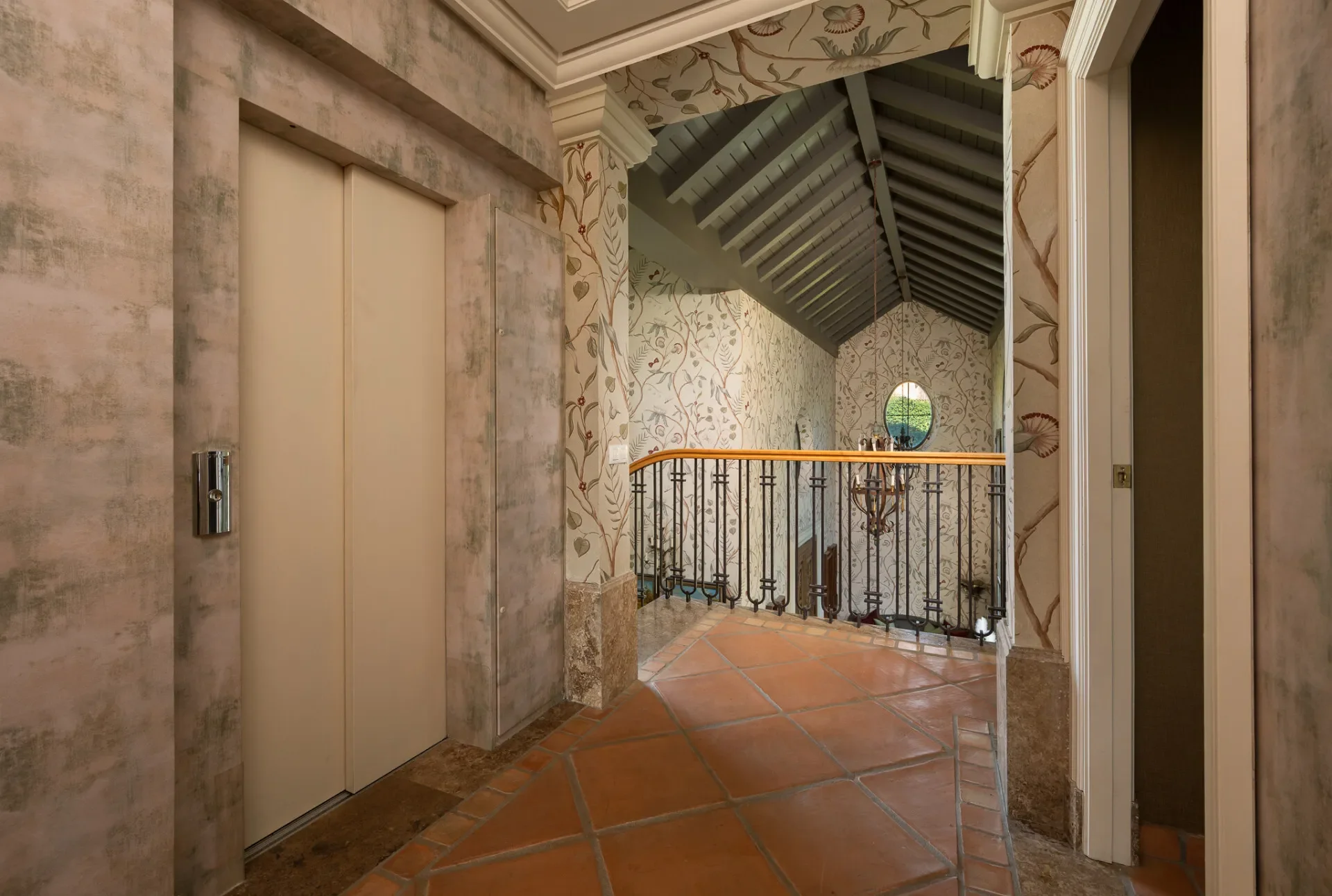 2200xxs - 2025-09-16T171758.544.webp