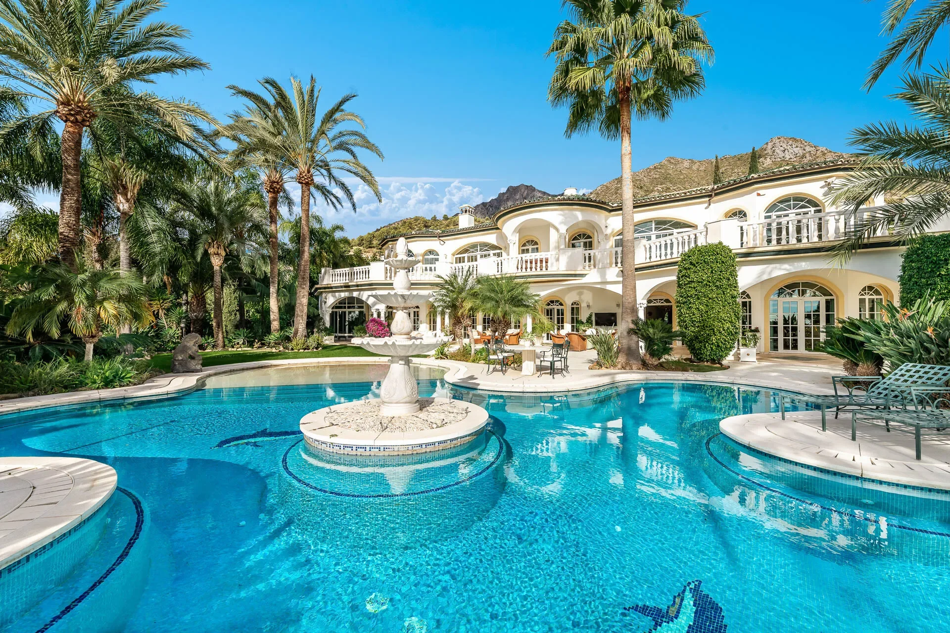 VILLA CASCADE 19.850.000€