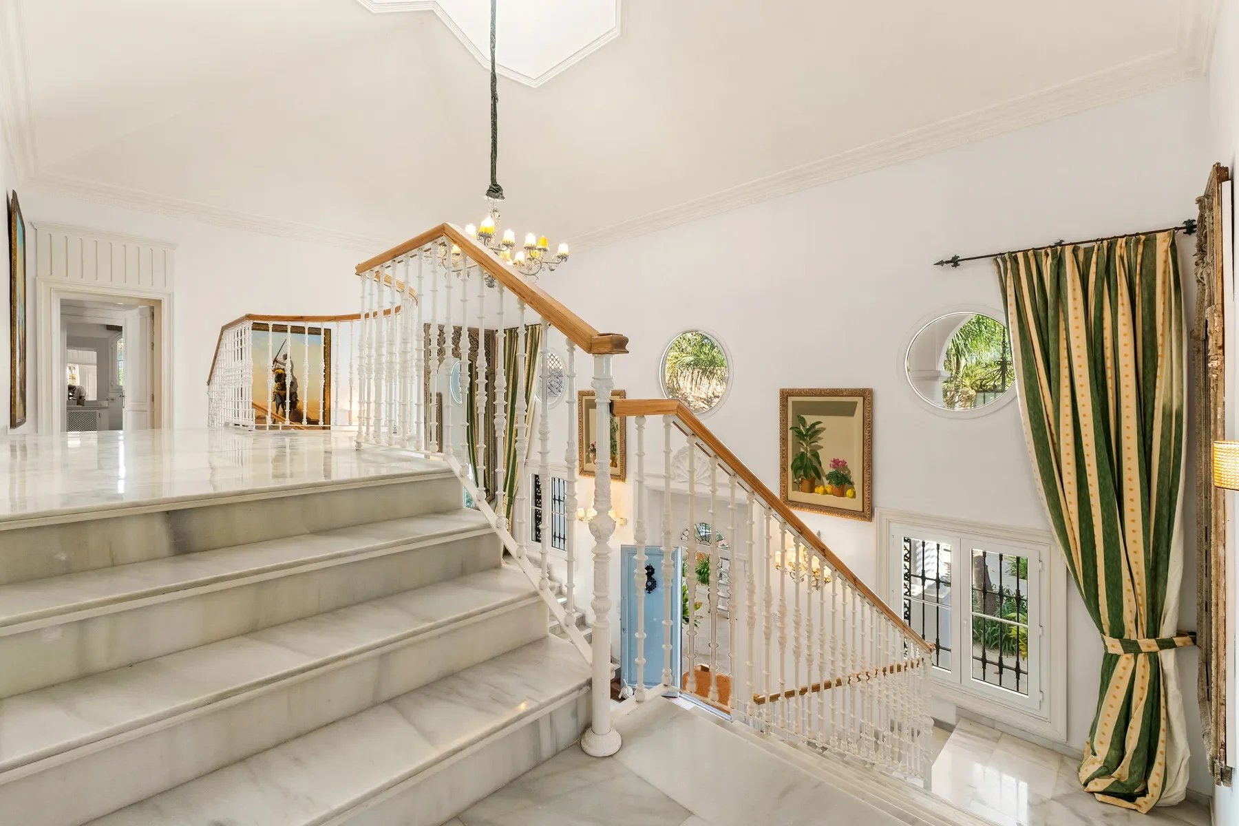 2200xxs - 2026-06-27T170816.616.webp