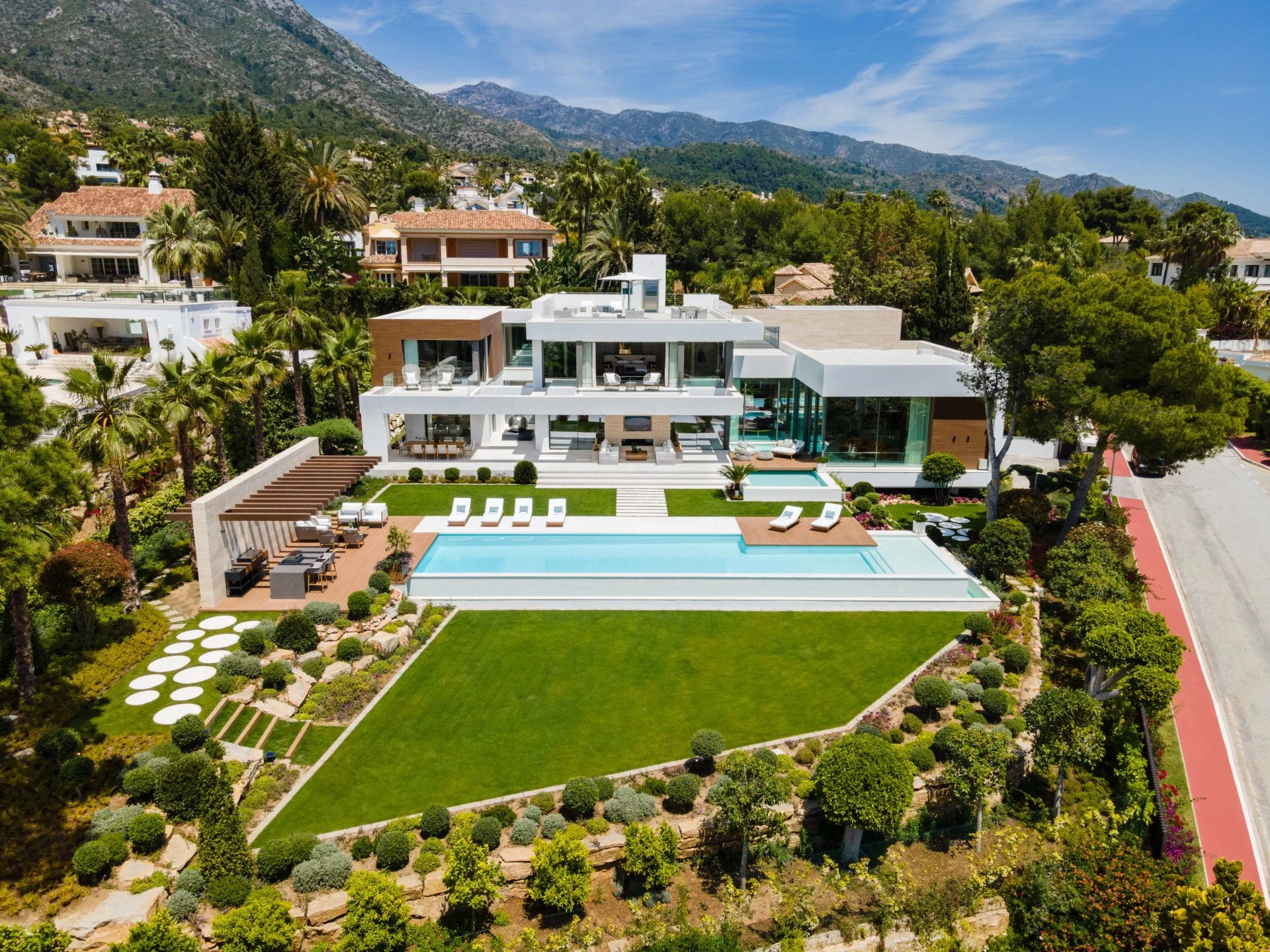 VILLA ROMANA 15.995.000€