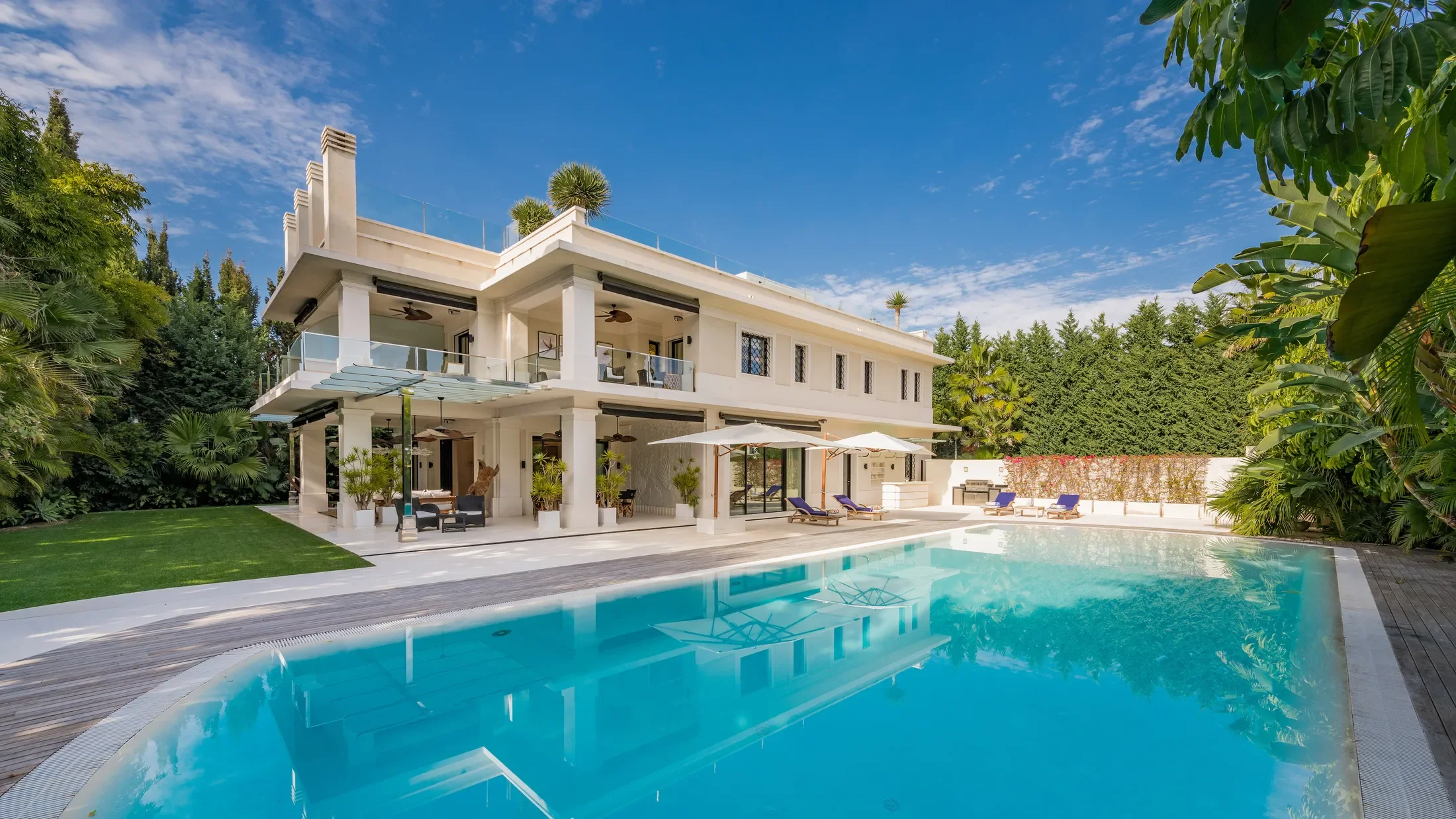 VILLA PATIO 23.500.000€