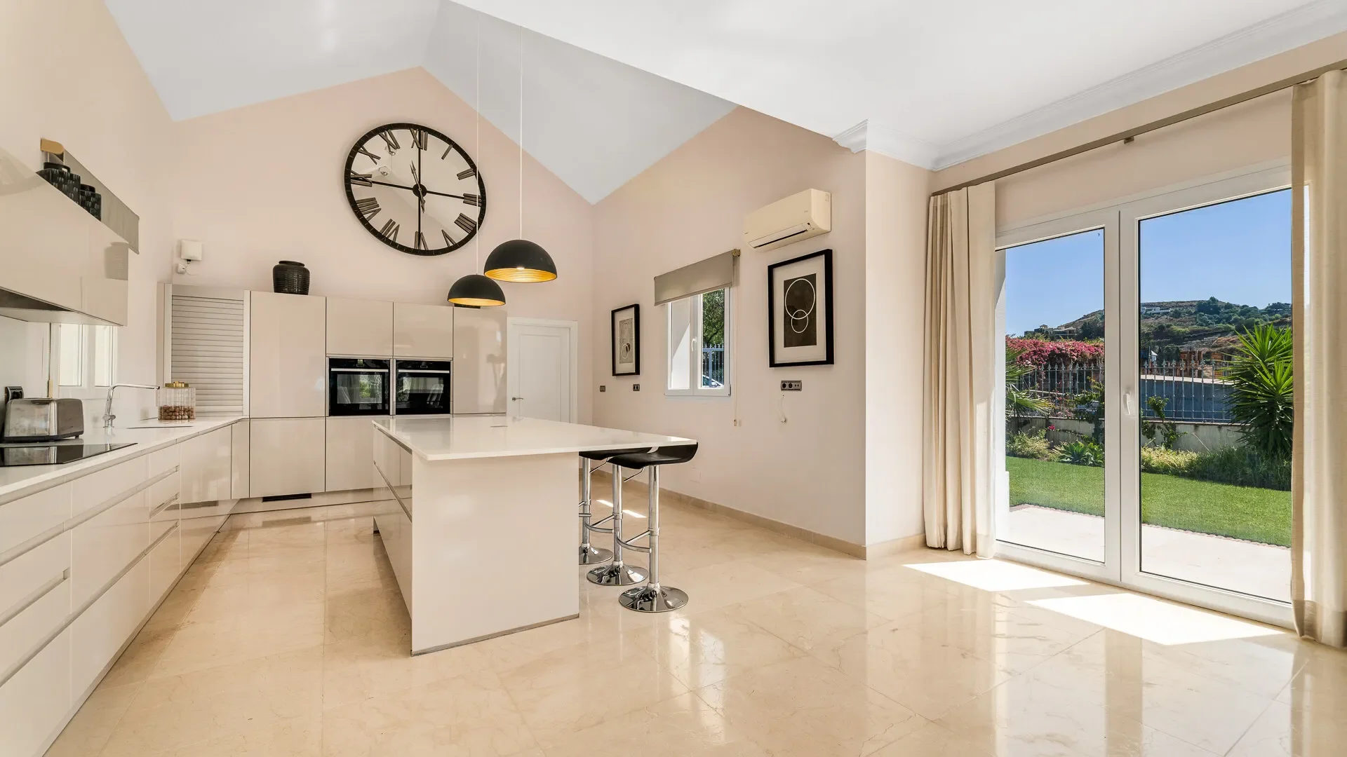 2200xxs - 2026-02-21T134509.247.webp