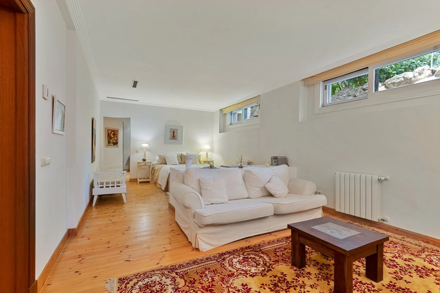 Guest+Room+-+Urb.+El+Herrojo+Alto+C.+Europa+7-31.jpg