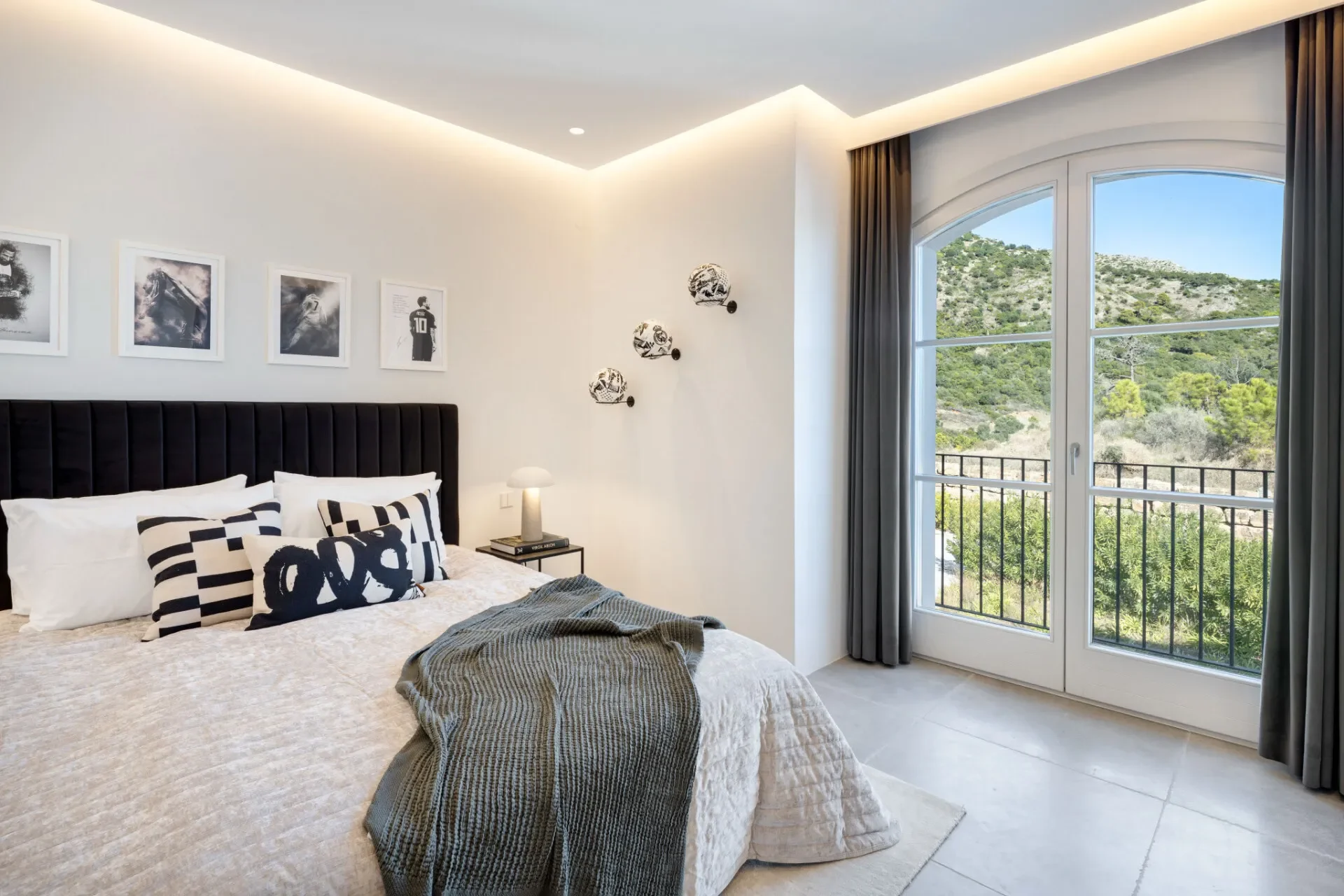 2200xxs - 2025-12-03T141241.400.webp