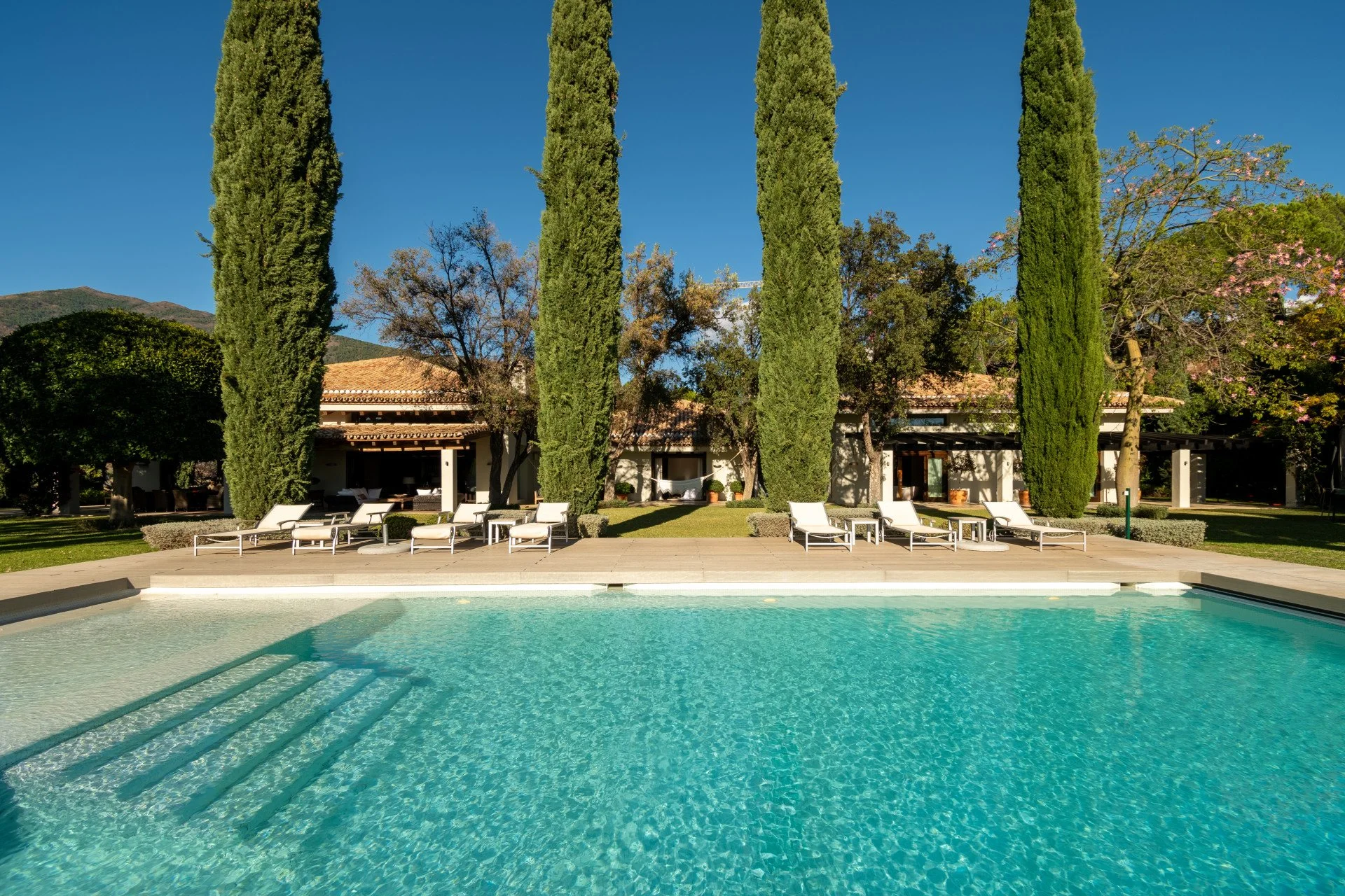 VILLA ARK 9.900.000€