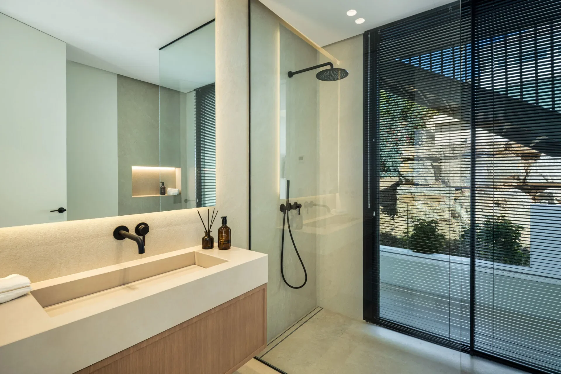 2200xxs - 2026-01-15T152449.292.webp