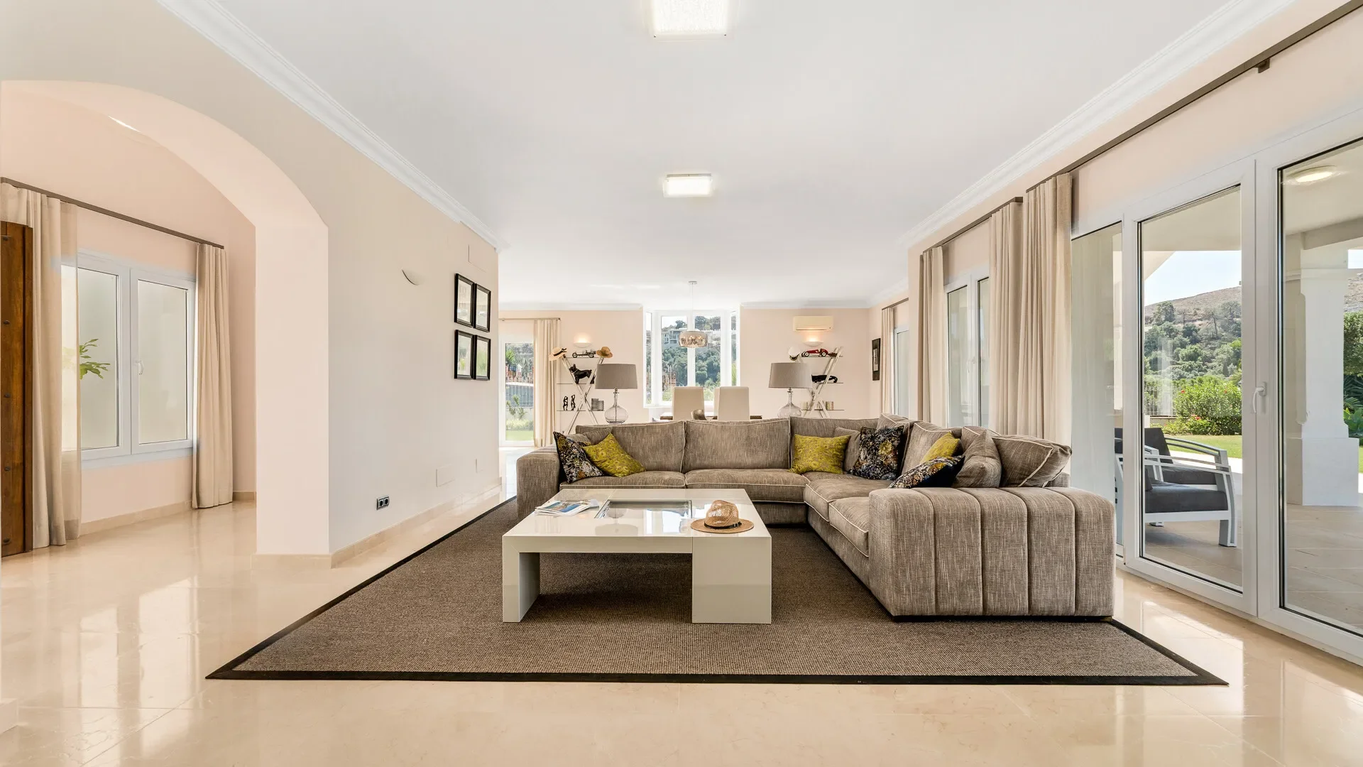 2200xxs - 2026-02-21T134536.219.webp