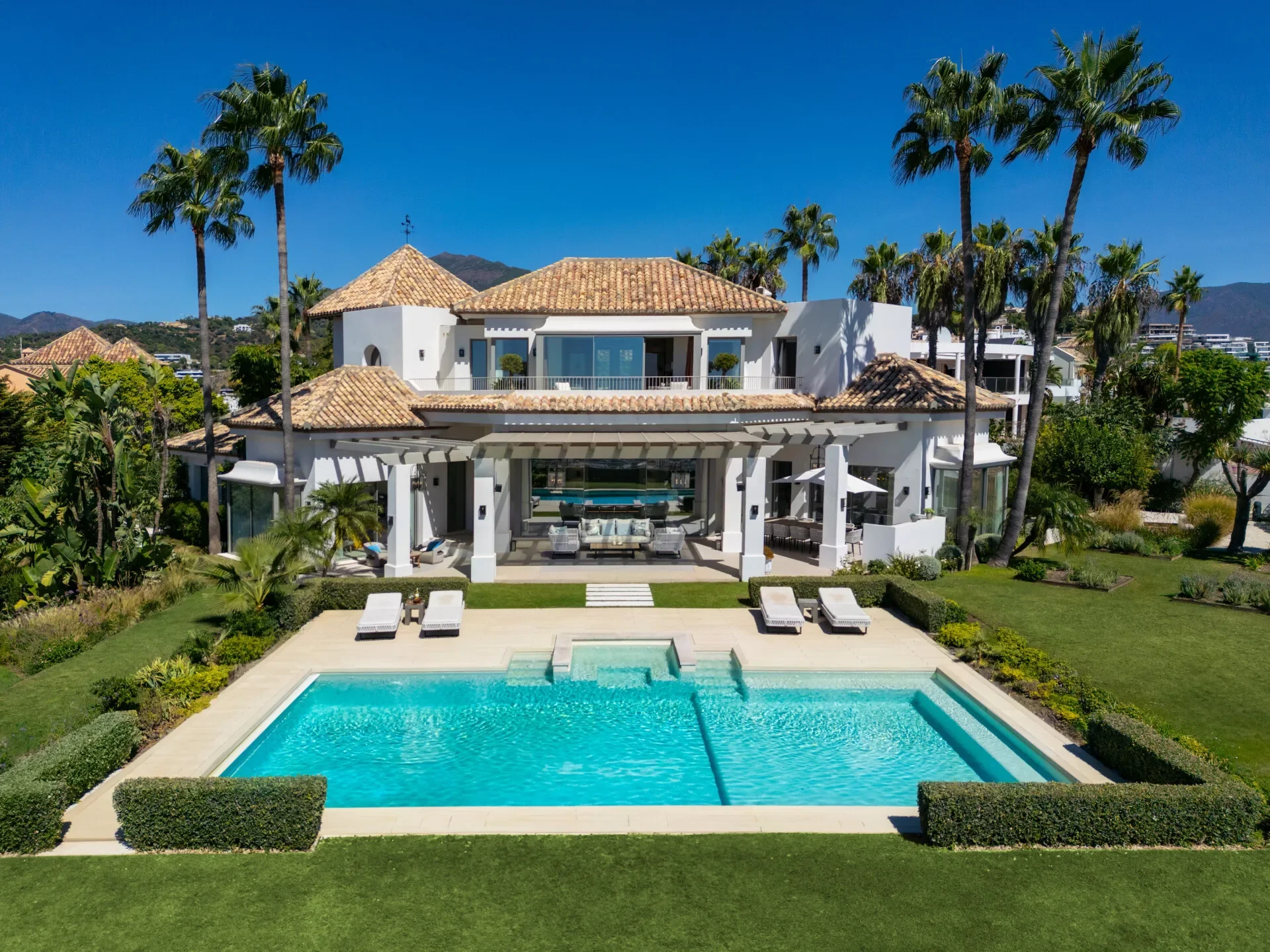 VILLA FALCON 10.800.000€