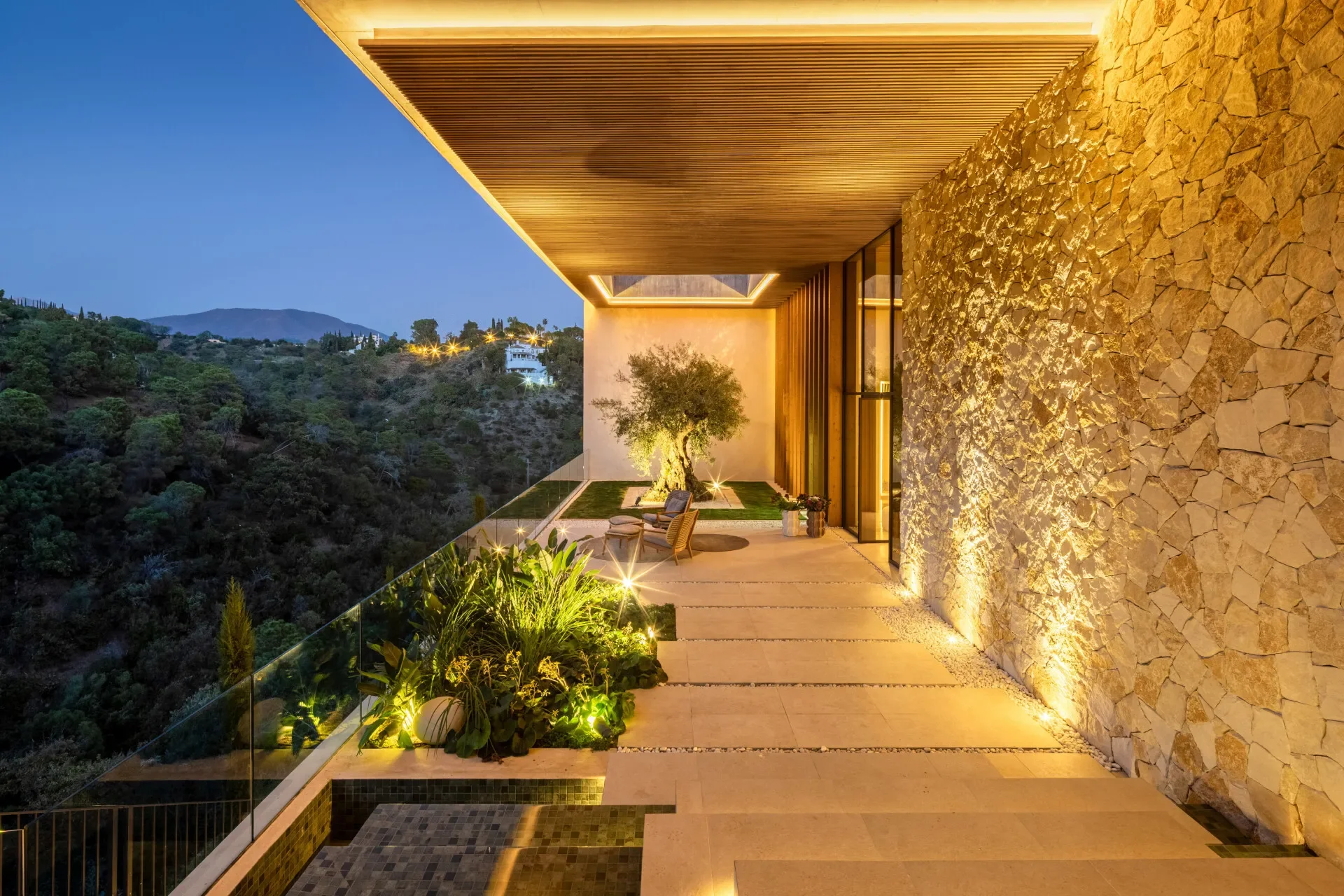 2200xxs - 2026-01-15T144001.271.webp