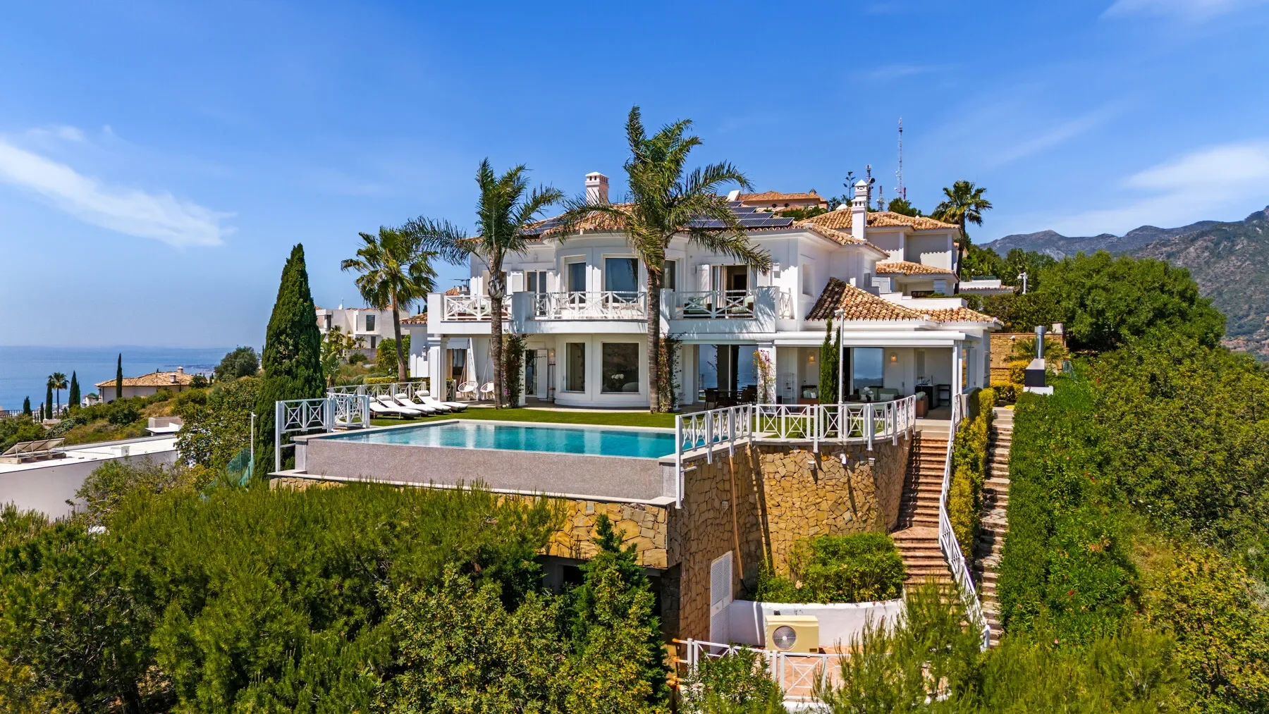 2200xxs - 2025-09-19T124444.026.webp