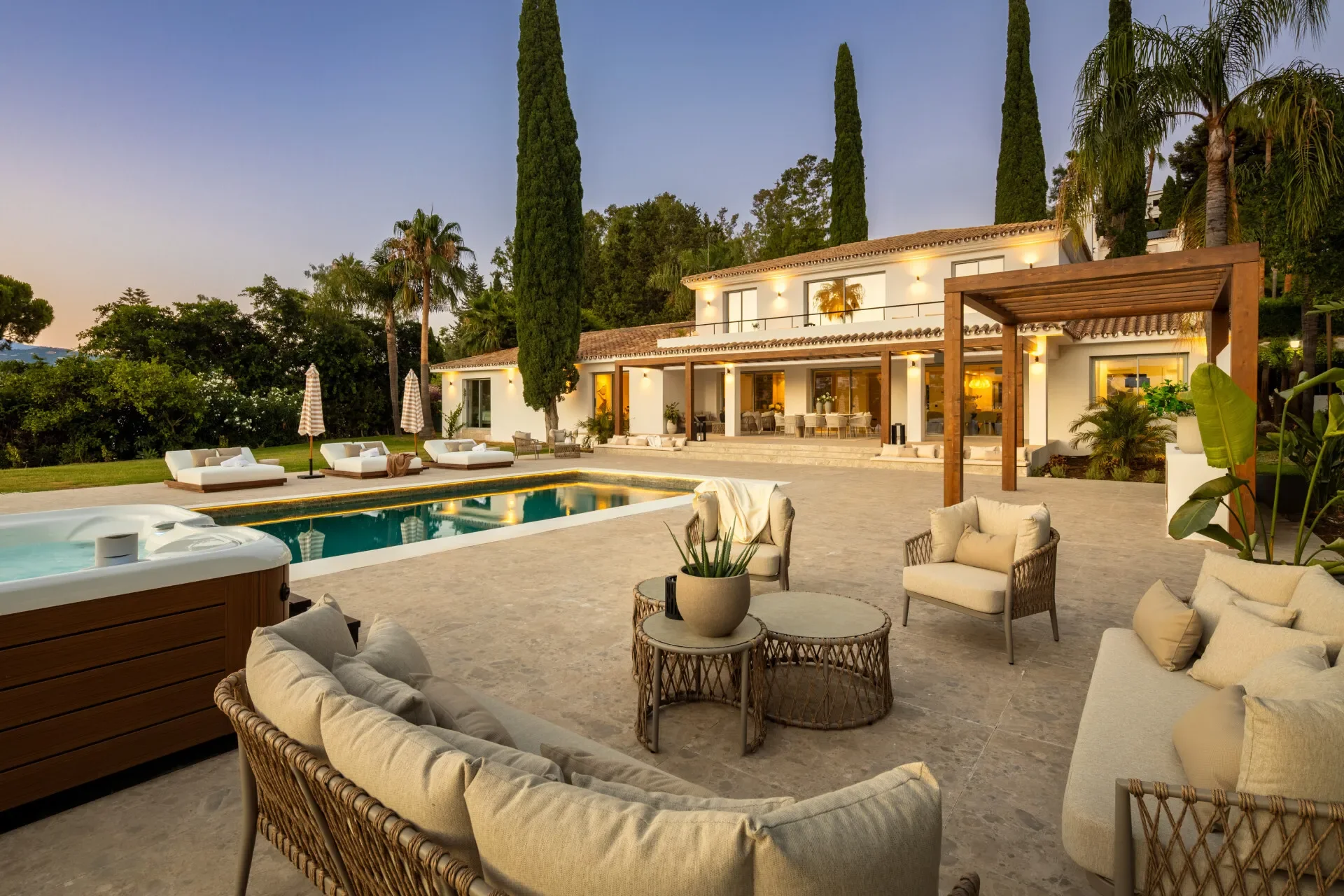 VILLA PARAISO 3.595.000€