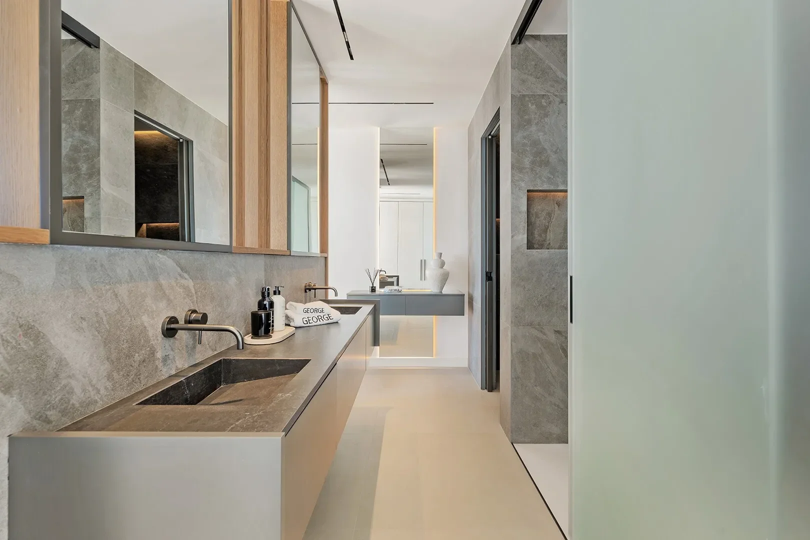 2200xxs - 2026-04-27T143205.217.webp