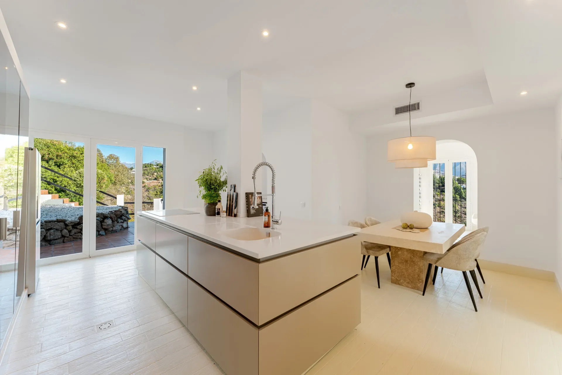 2200xxs - 2026-01-17T222916.641.webp