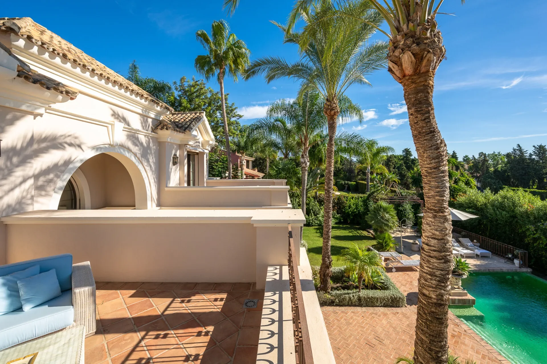 2200xxs - 2025-09-16T171810.618.webp
