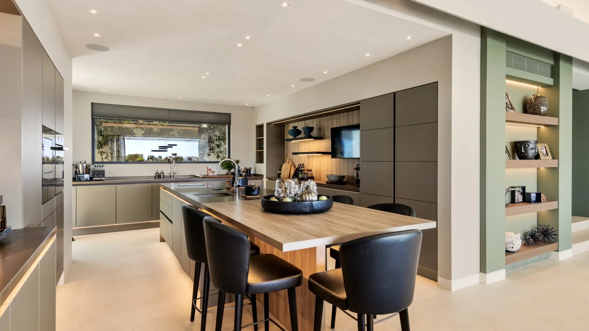 2200xxs - 2026-03-30T170600.722.webp