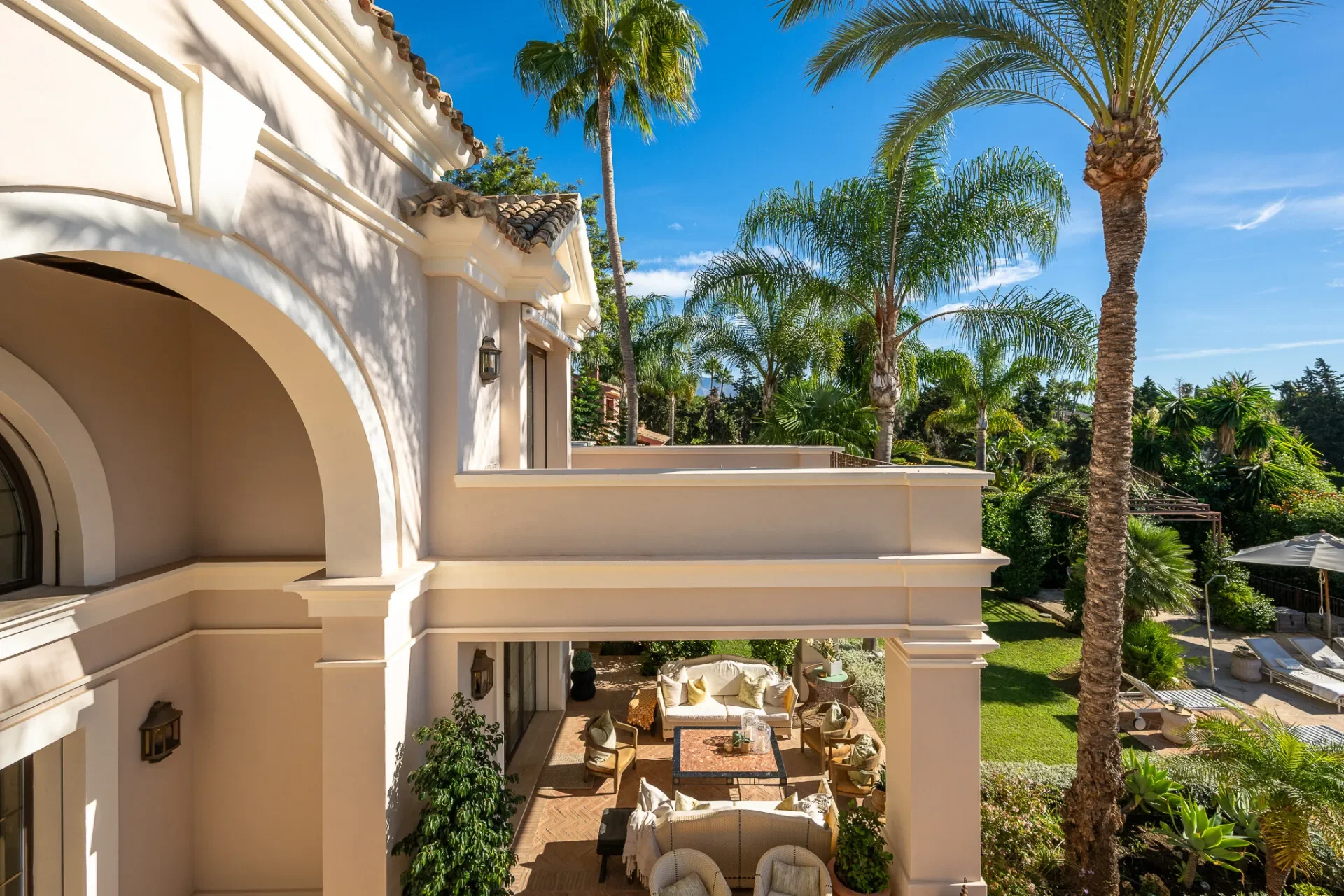2200xxs - 2025-09-16T171846.603.webp