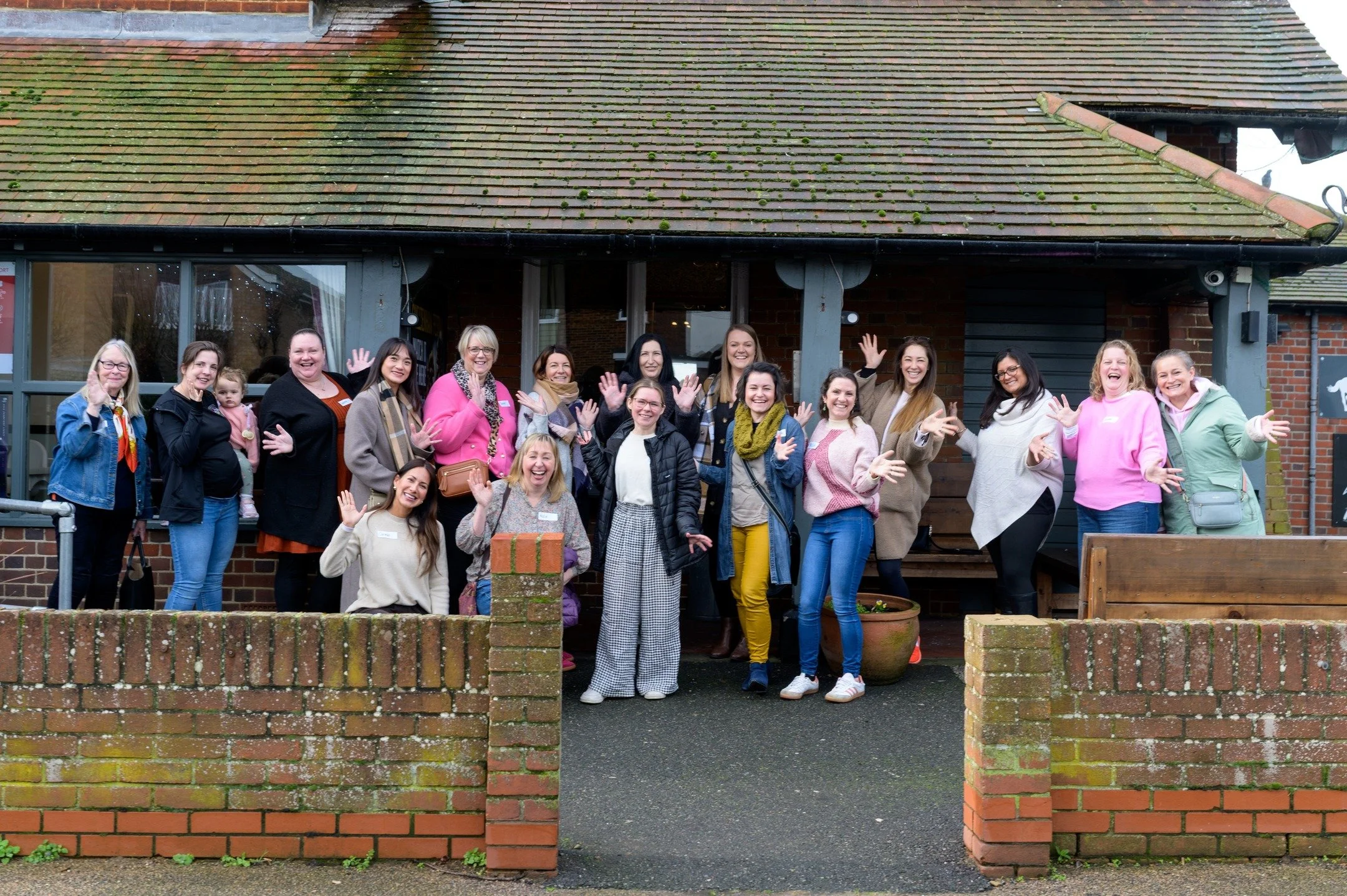 Felixstowe, you were INCREDIBLE! 🙌✨
𝑳𝒐𝒐𝒌 𝒂𝒕 𝒕𝒉𝒆𝒔𝒆 𝒔𝒎𝒊𝒍𝒆𝒔! 😍

We had 20 amazing business owners, founders, and professionals in one room&mdash;and not a single awkward "elevator pitch" in sight.⚡️

Wednesday's Women Inspir