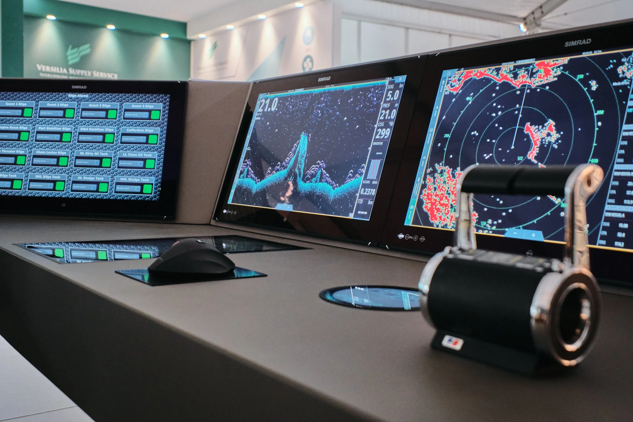 Full Smart Integration Touch Control across bridge systems to offer an Easy Navigation
