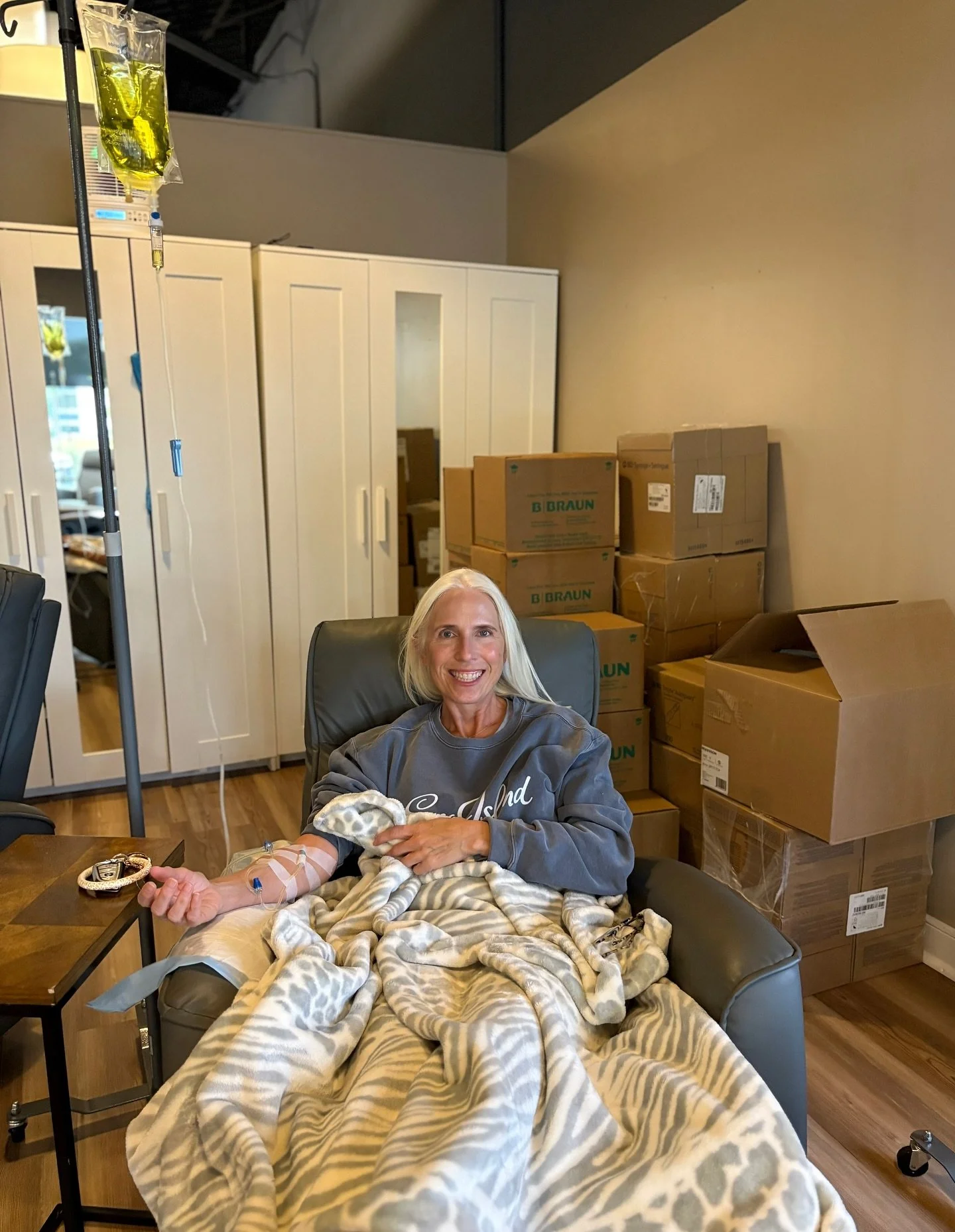 I&rsquo;m leaving for Italy for a month on Thursday and I wanted to share part of my pre-flight routine with you! ✈️ 

Flying, especially long-haul travel, can put a significant strain on the body. Between dry cabin air, lower oxygen levels, changes 