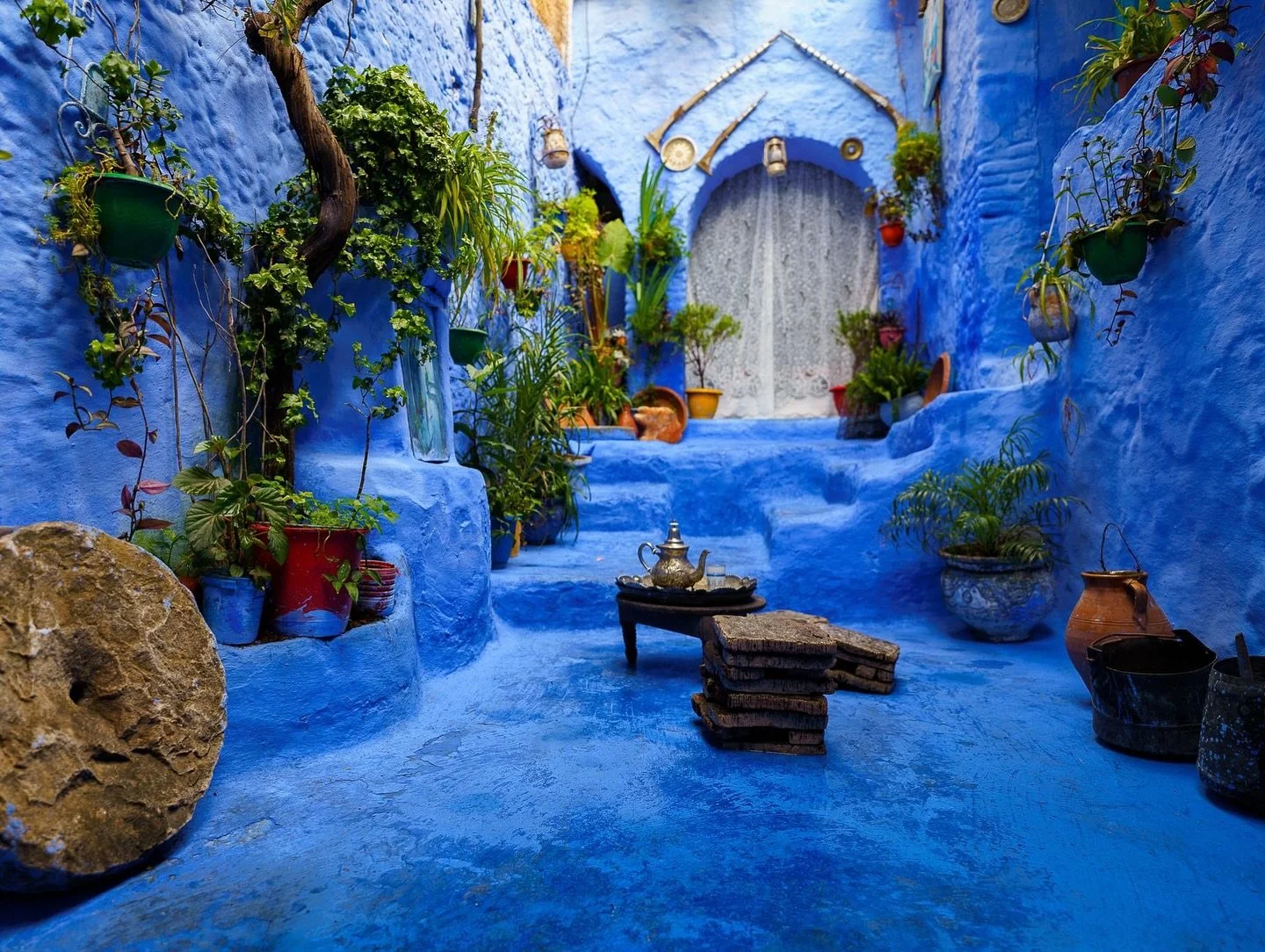 Wander the enchanting blue-painted streets of Chefchaouen, a serene mountain town perfect for leisurely exploration and stunning photography. This breathtaking destination, nestled in the Rif Mountains, invites you to lose yourself in its maze of azu