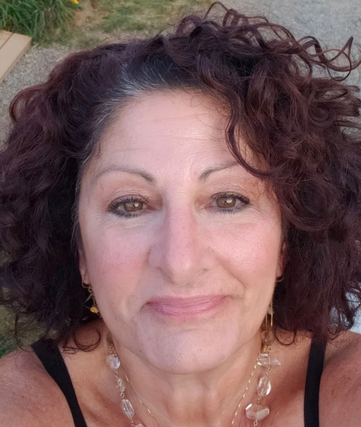 Meet our wonderful pilates instructor for #pilatesinprovence June 13-20,2026

Nina Crawford, moved to Charlottesville in 1989 from New York. She began her study of Pilates in 2004 and at age 50 she became a certified Power Pilates instructor. 

As a 