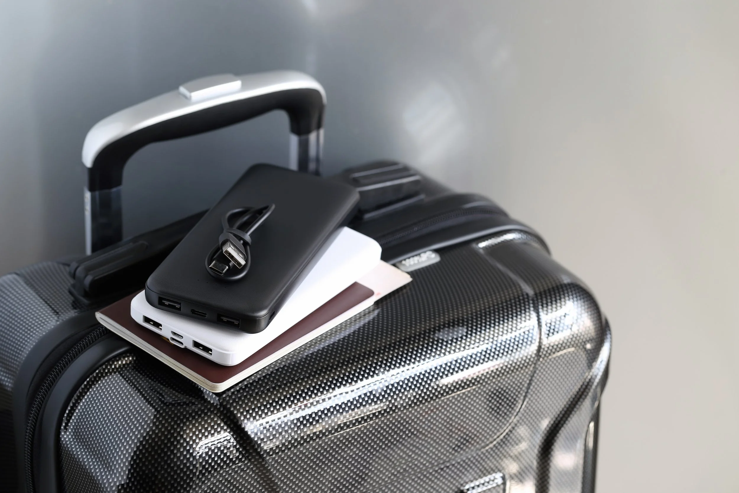 ✈️ A quick heads-up for fellow travelers ✈️

If you&rsquo;re flying anytime soon, the rules around portable power banks are tightening. American Airlines is the latest U.S. carrier to require them in plain sight &mdash; either in your seatback pocket