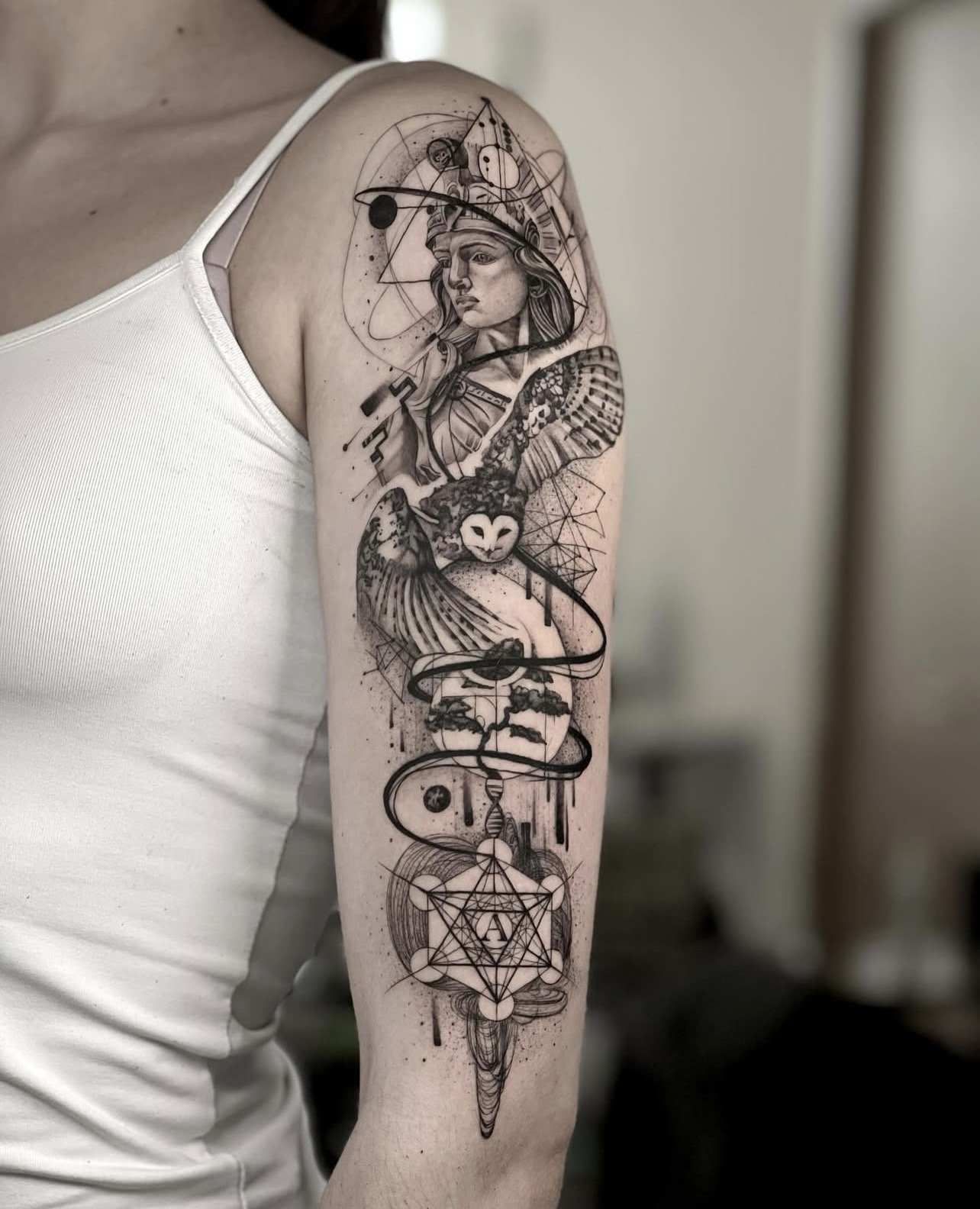 Tatuagem familiar no braço, estúdio de tatuagem Lisboa