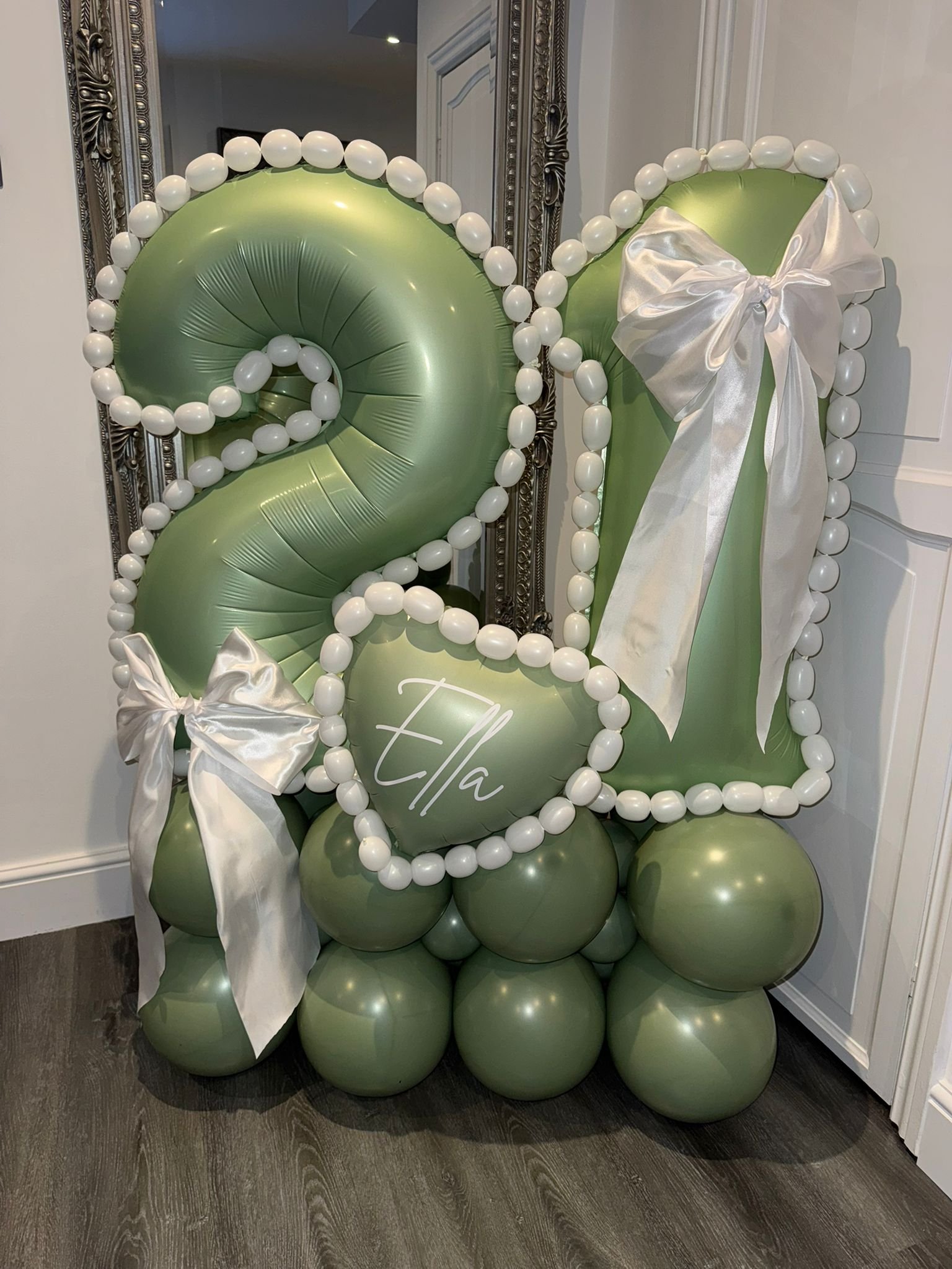 Deluxe Balloon Stacks