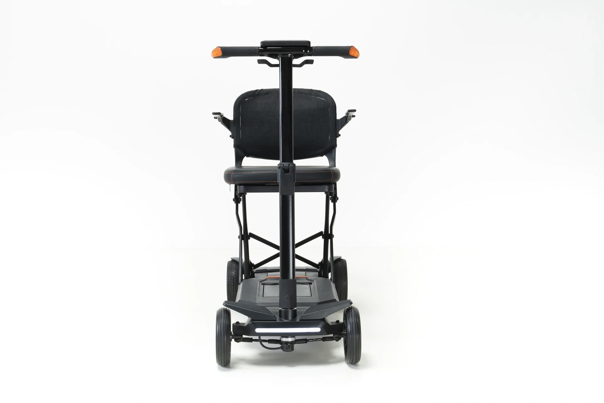 AeroCarbon20Scooter_CFMFOLDBK201.webp