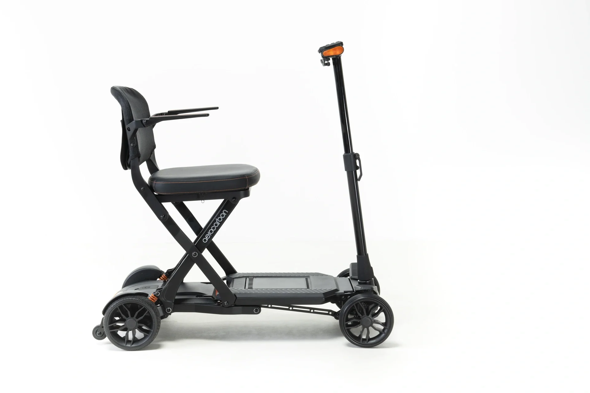 AeroCarbon20Scooter_CFMFOLDBK202.webp
