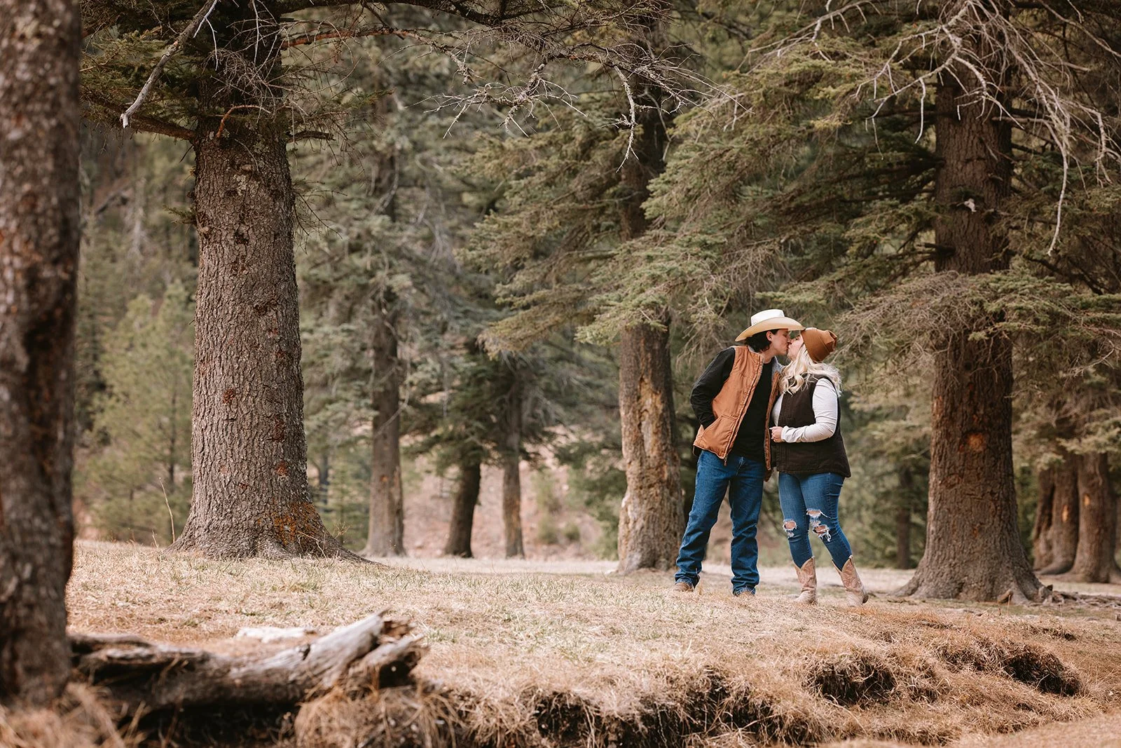 Engagement-Session-Cloudcroft-Bride-and-Groom21.jpg