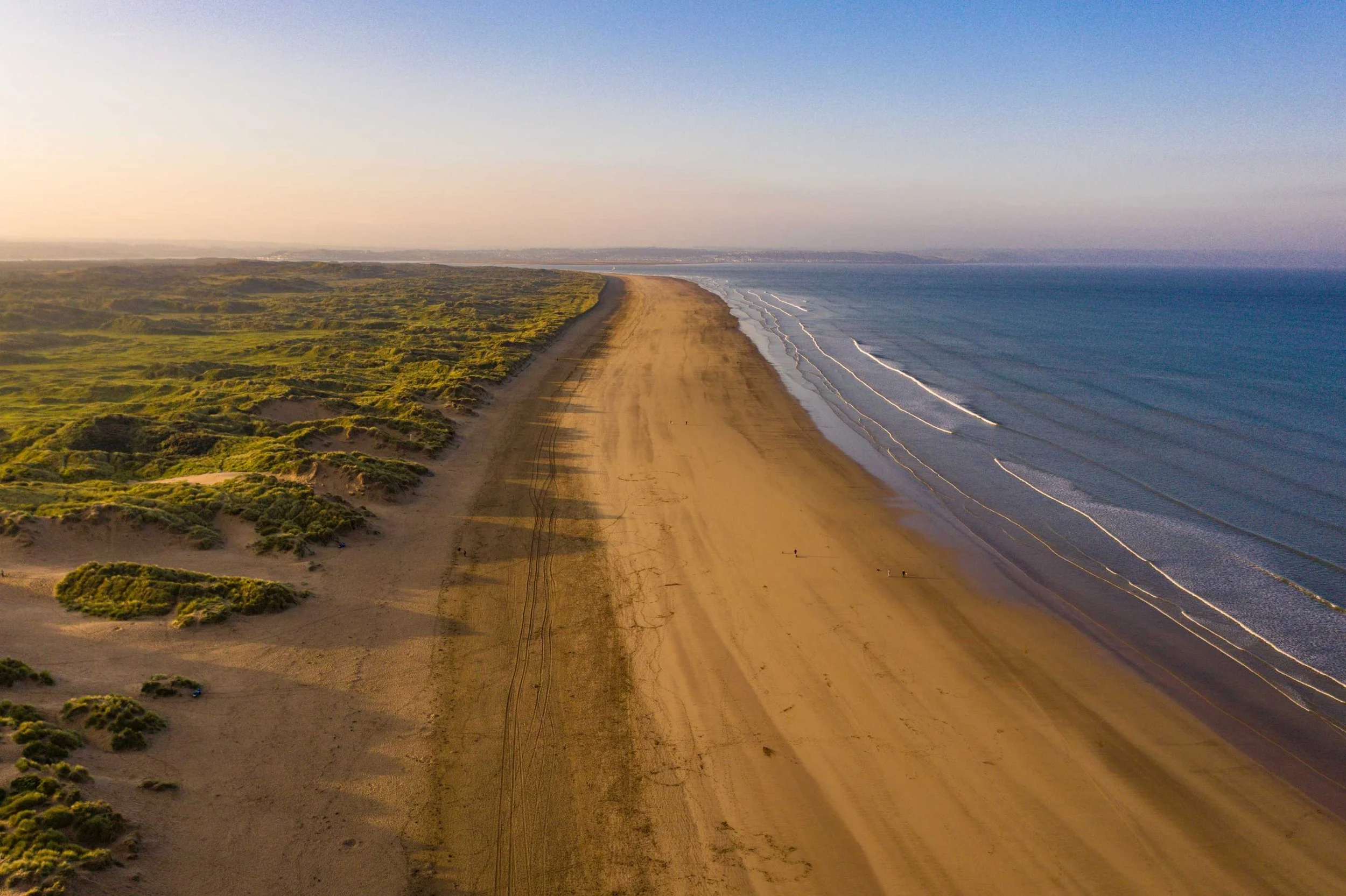 Devon’s Best Beaches: A Coastal Guide for Families, Dog Walkers & Nature Lovers