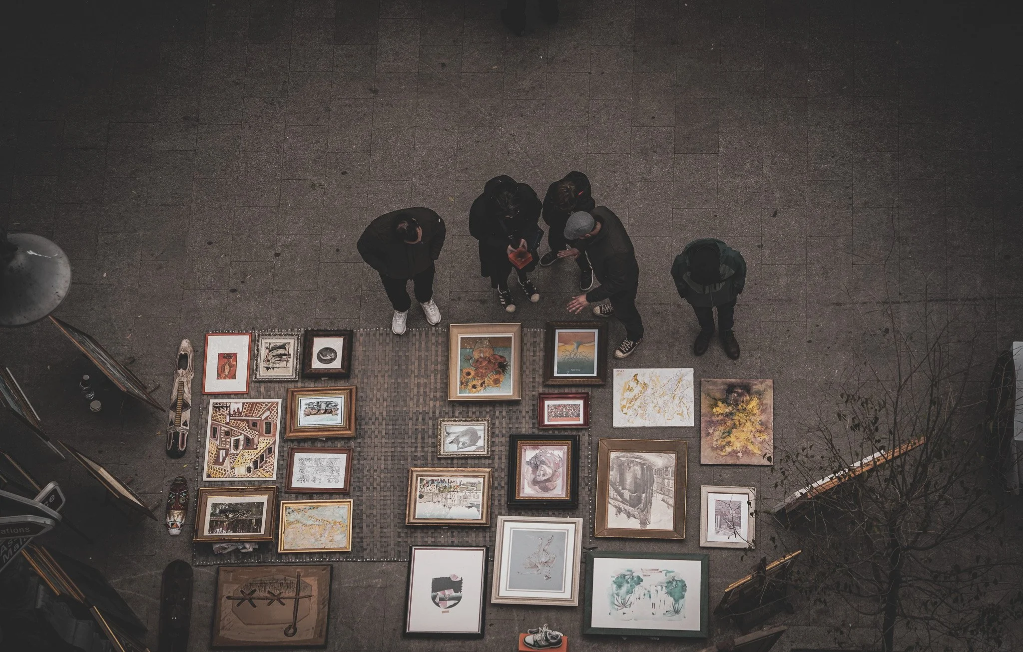 Série scène urbaine - "Aux puces" novembre 2024